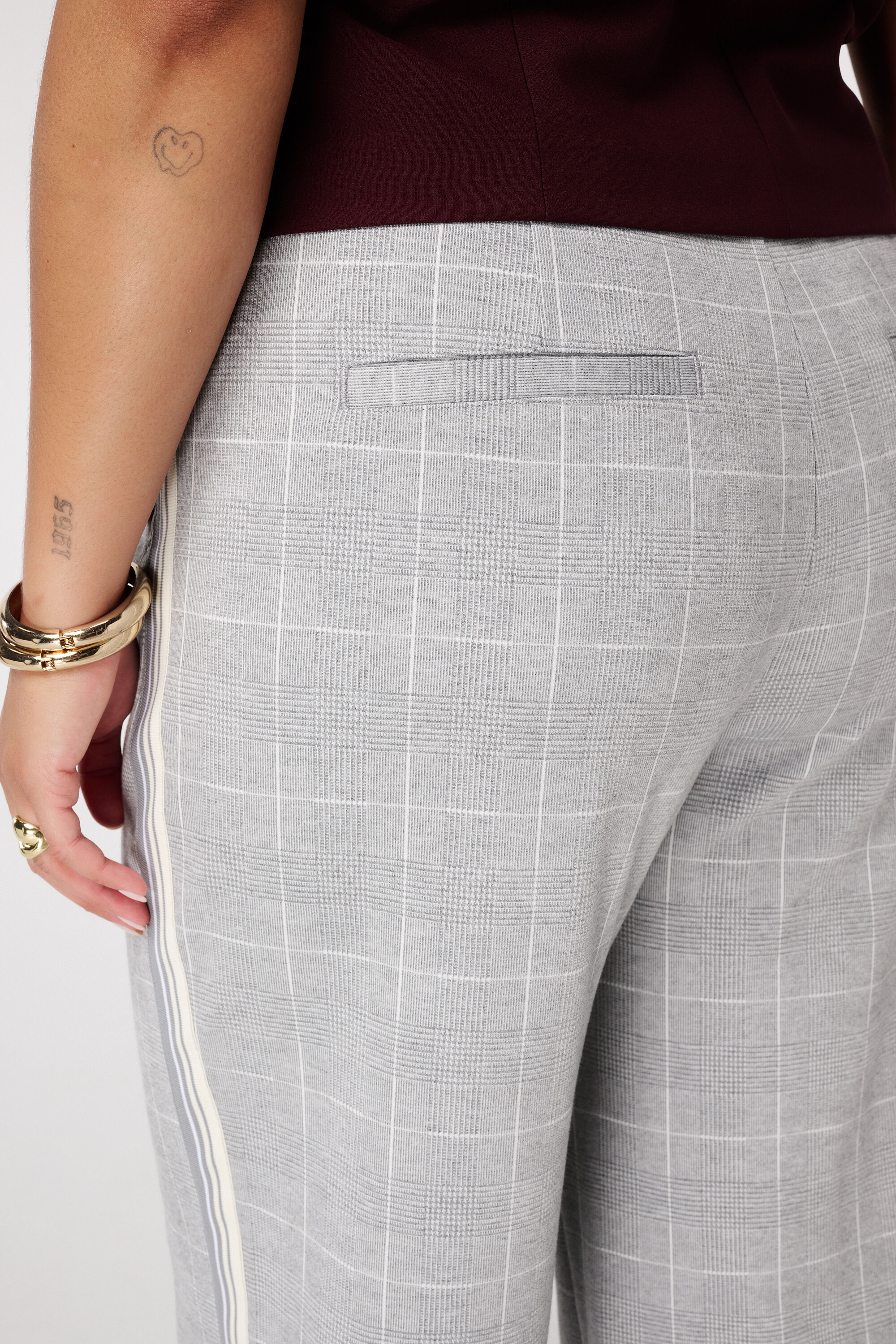 Karierte Wide-Leg Hose image number 4