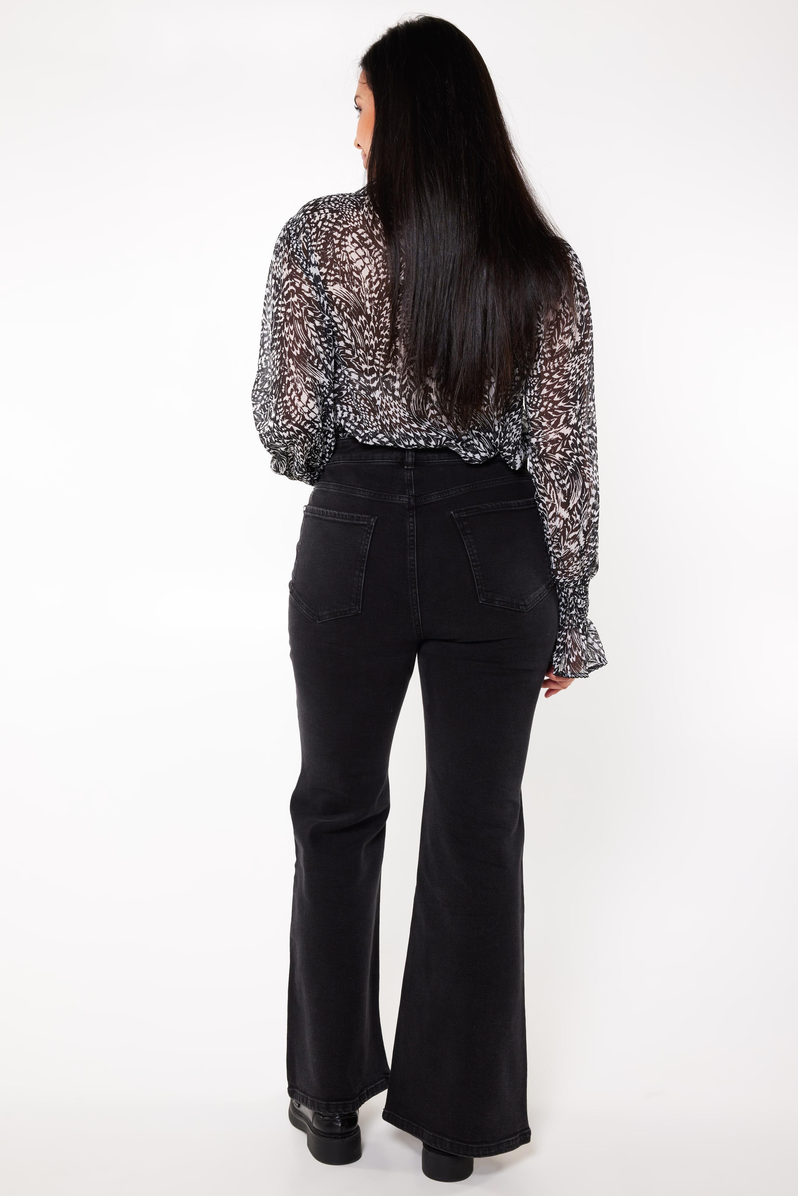 Bootcut Jeans image number 4