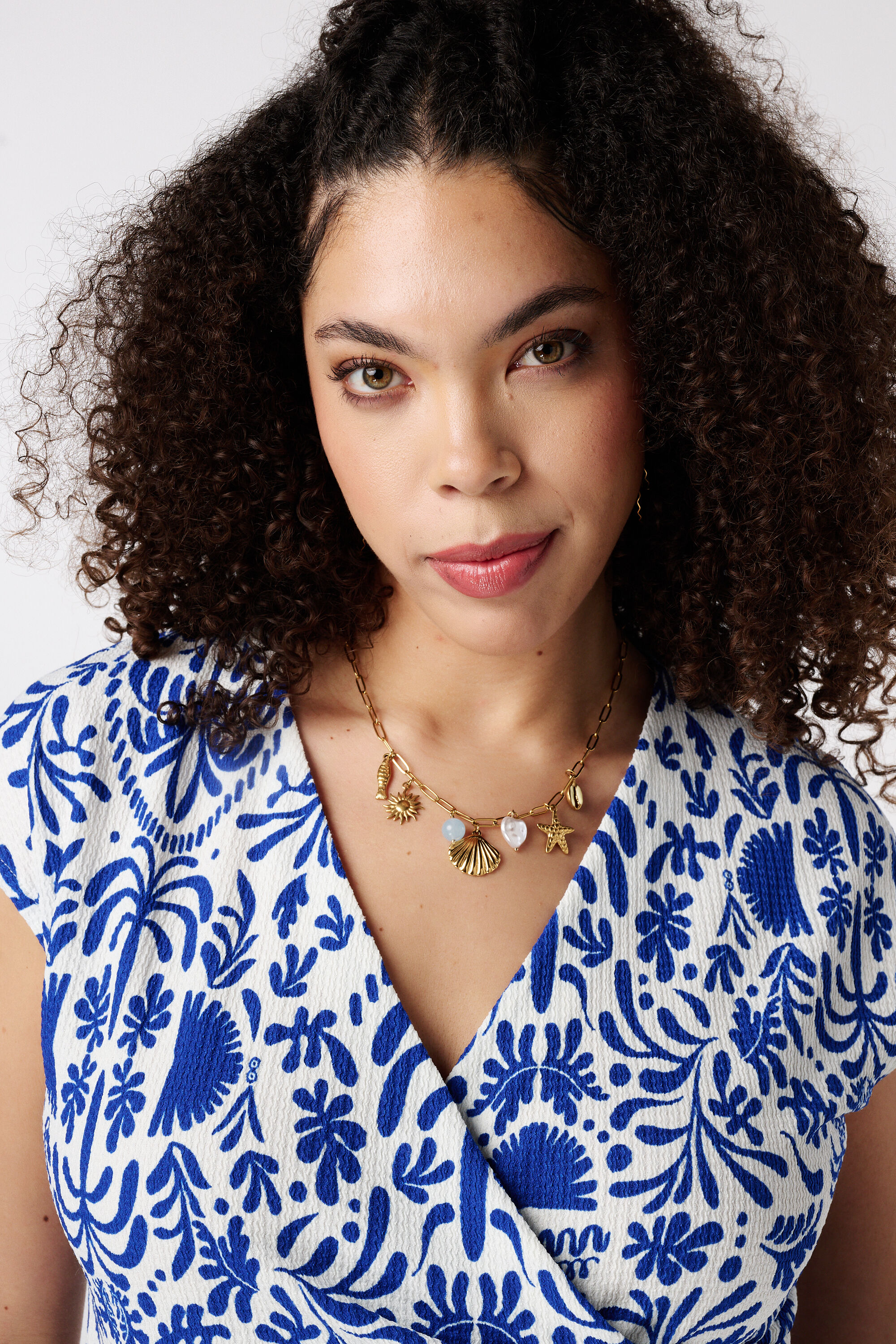 Kette mit Anh&auml;ngern image number 0