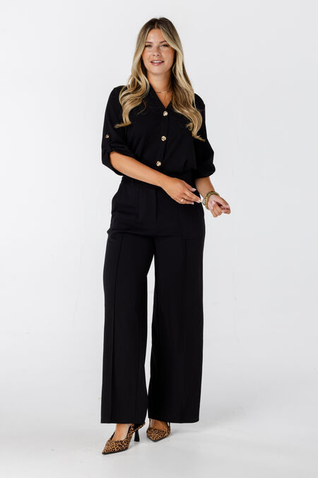Jumpsuit mit Knopfverschluss Jumpsuit mit Knopfverschluss