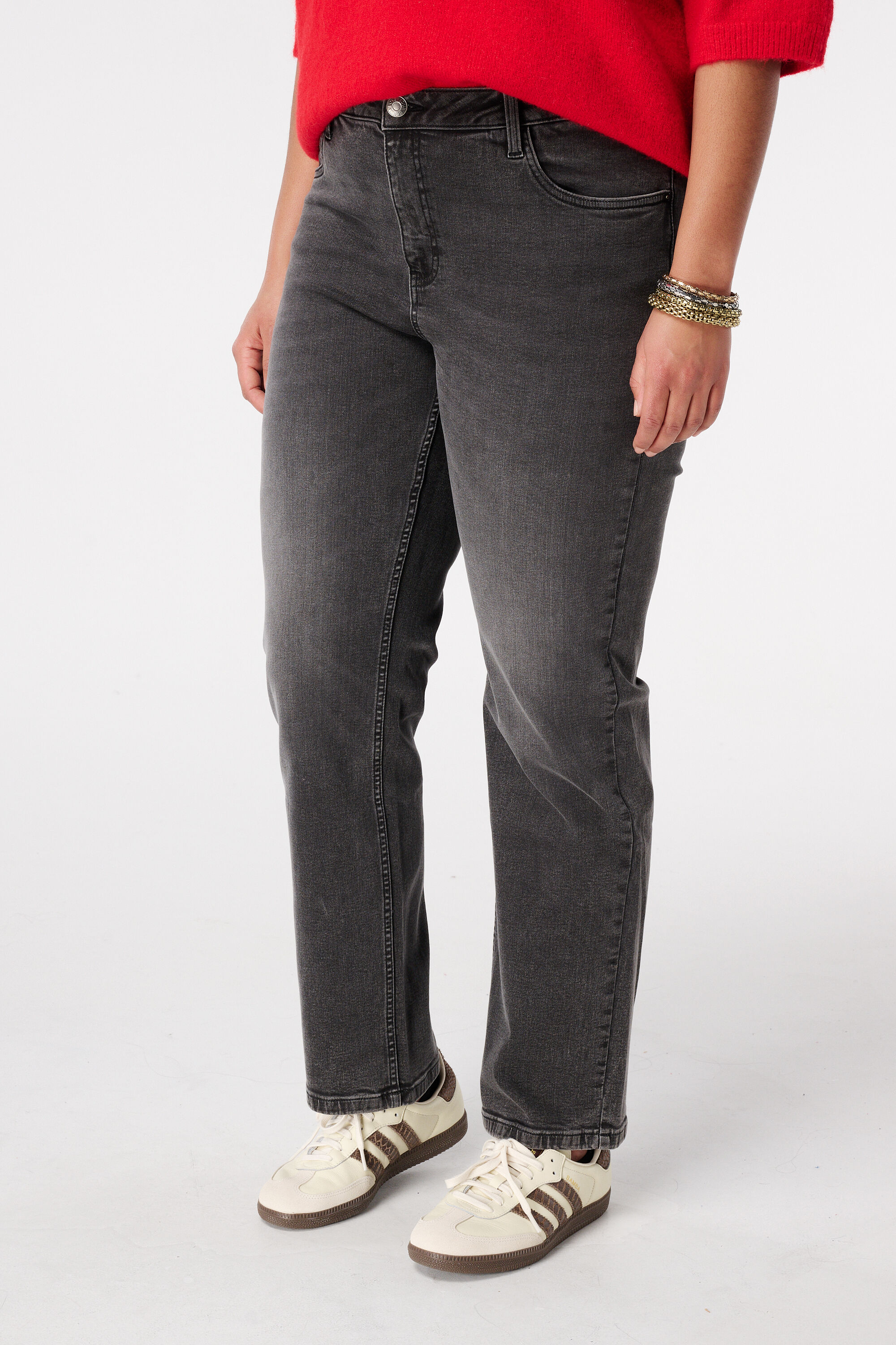 Jeans mit geradem Bein LILY image number 5