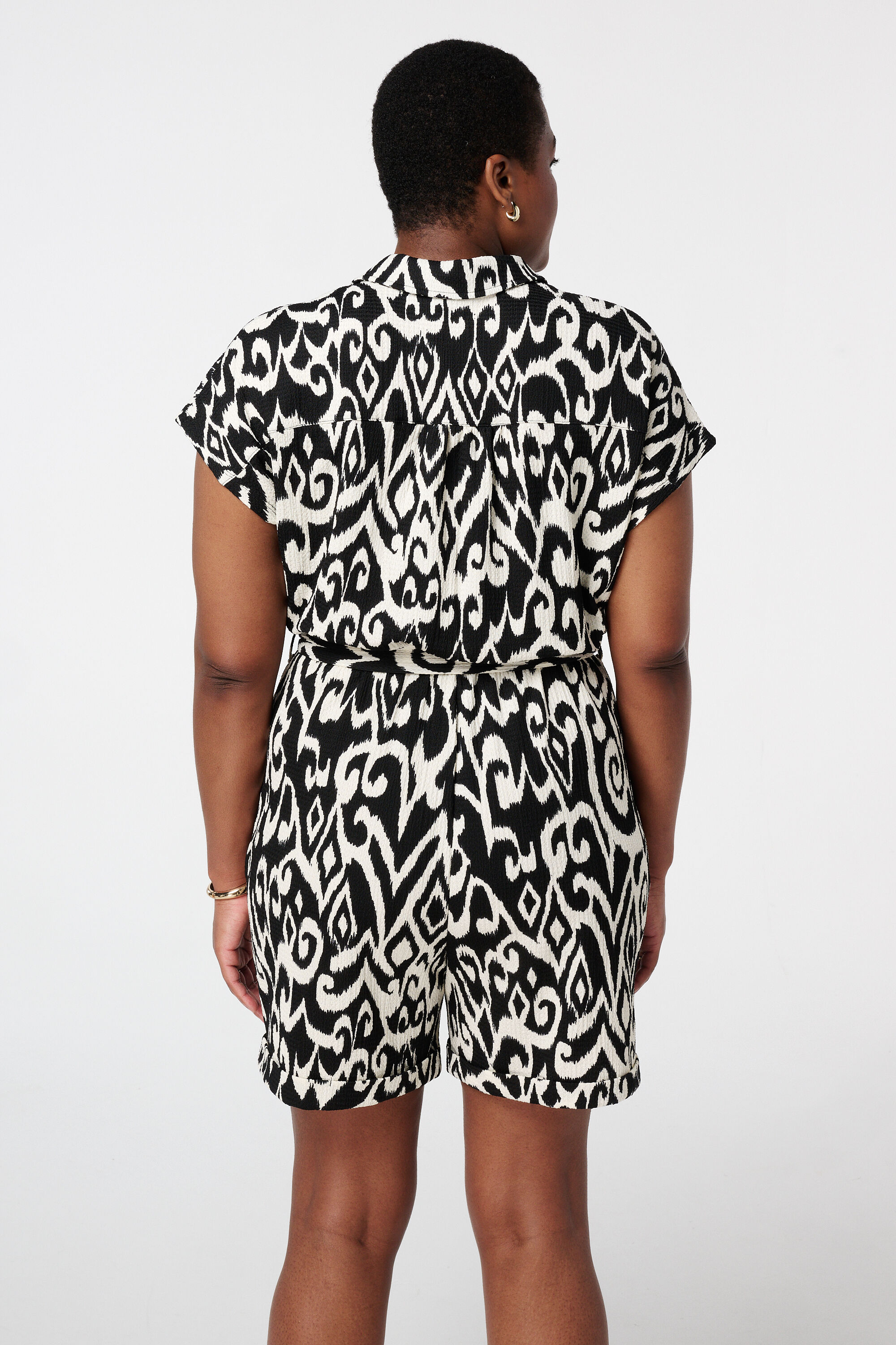 Playsuit mit Schleifeng&uuml;rtel image number 2