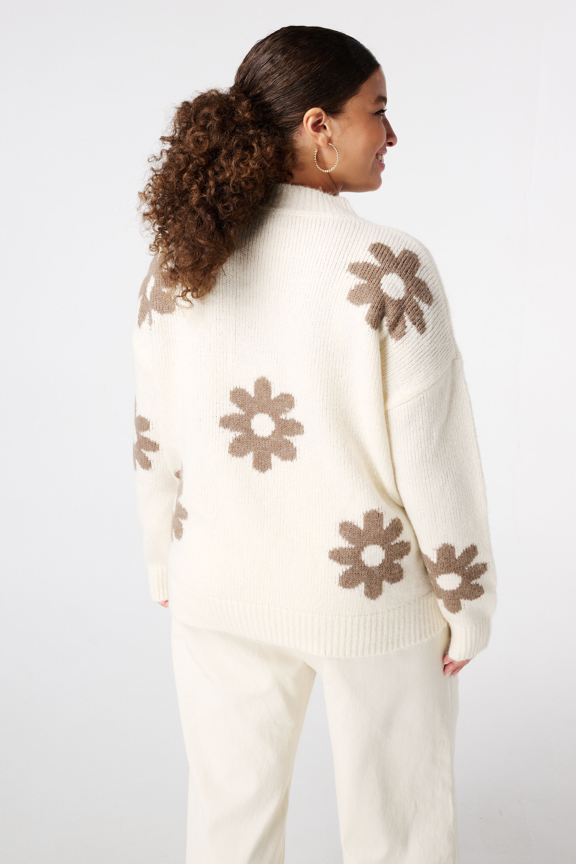 Pullover mit Blumenprint image number 3