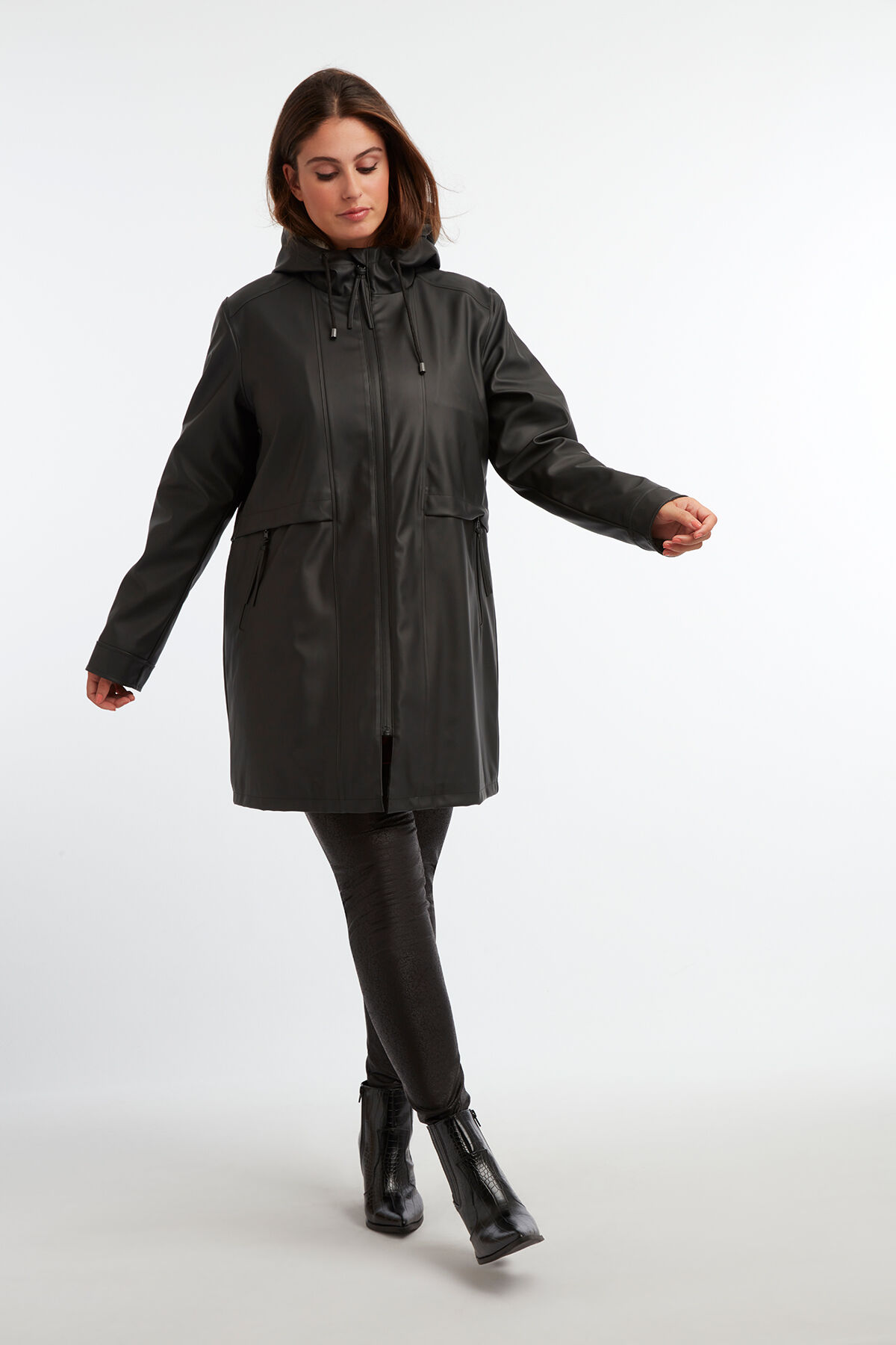 Regenmantel mit Teddyfutter image number 4