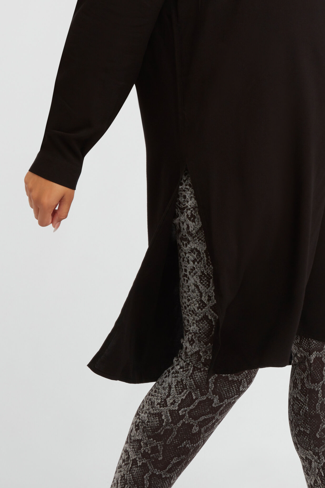 Leggings mit Schlangen-Print image number 6