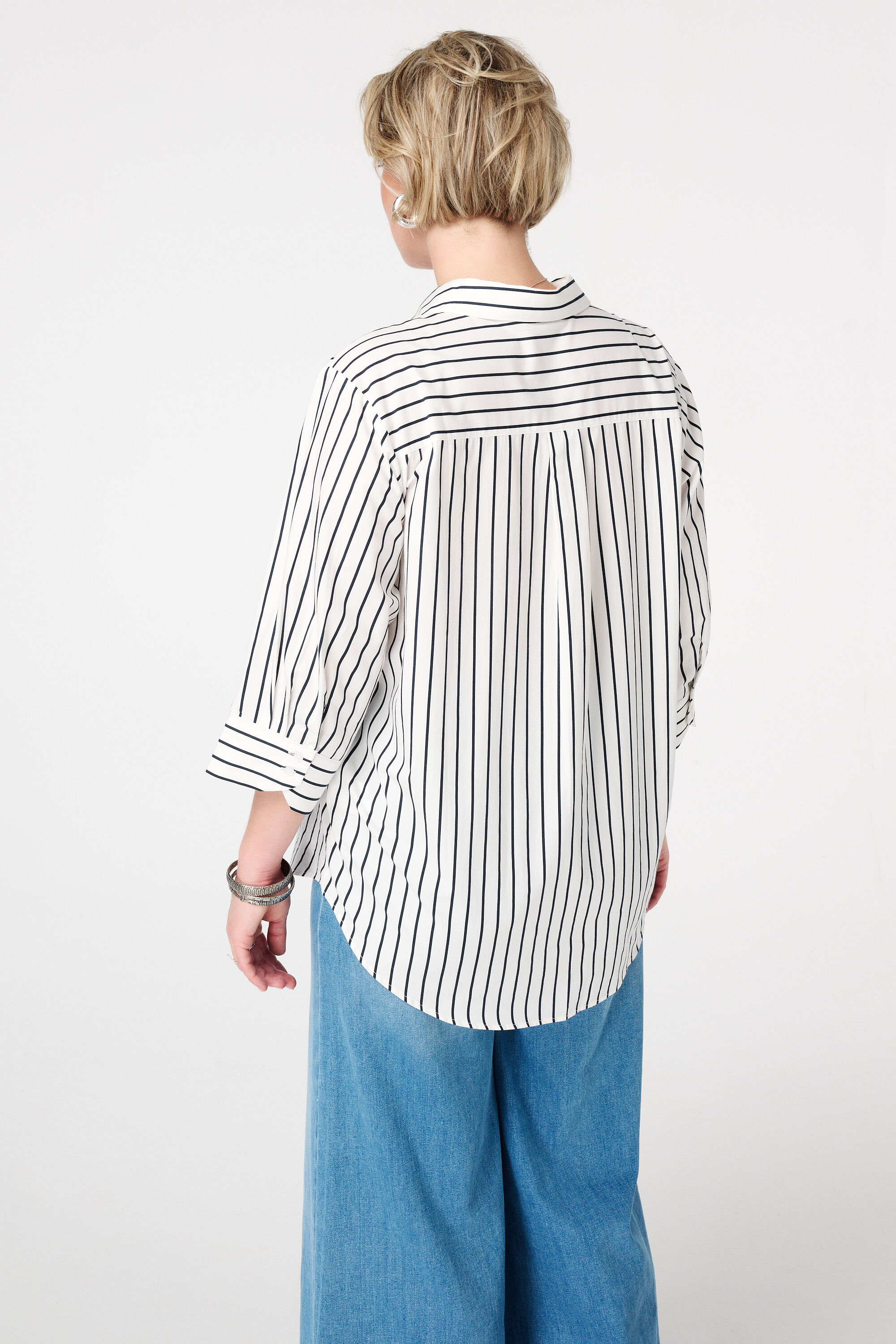Gestreifte Bluse mit kurzen &Auml;rmeln  image number 3