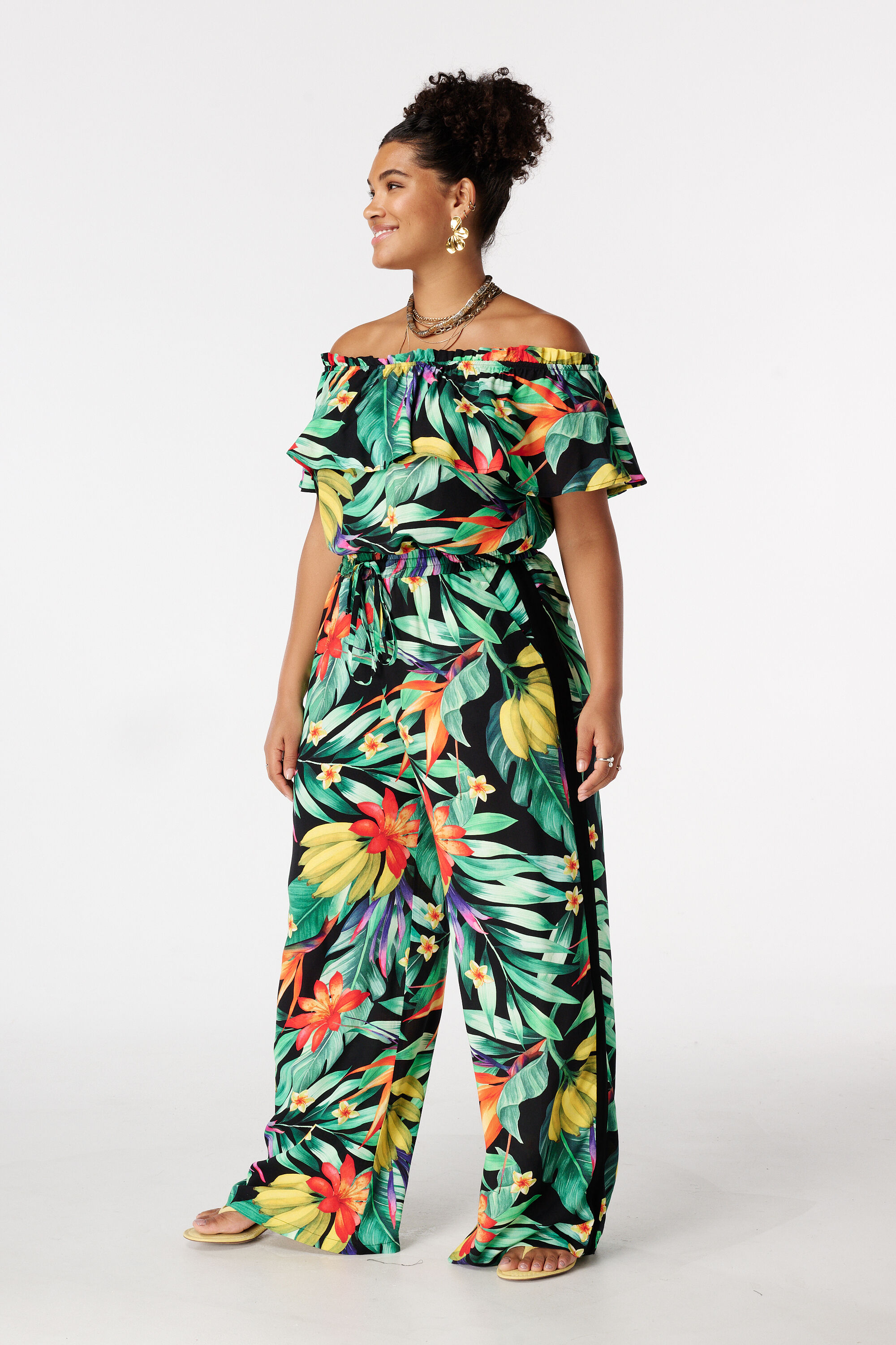Off Shoulder Bluse image number 5