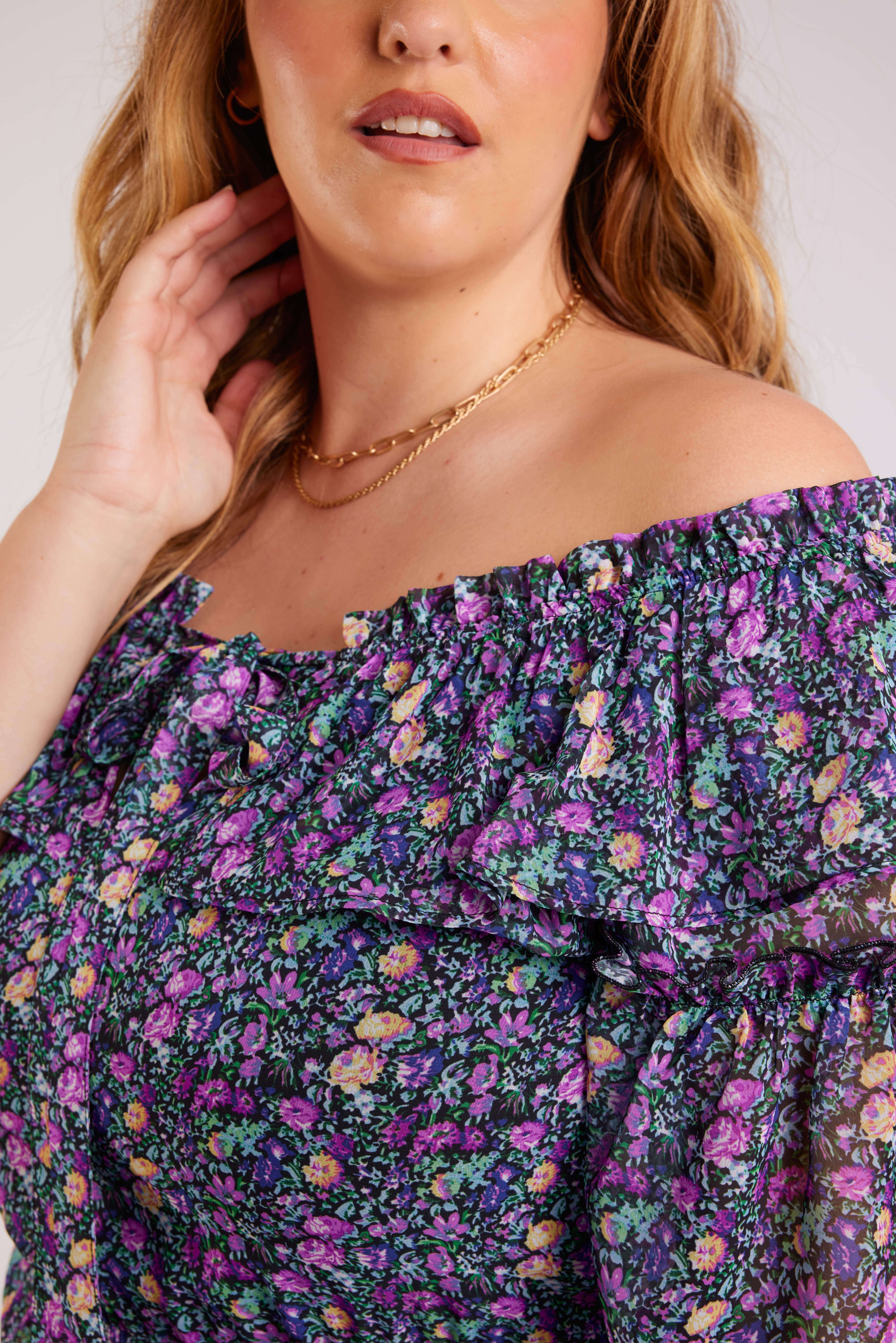 Schulterfreies Kleid image number 4