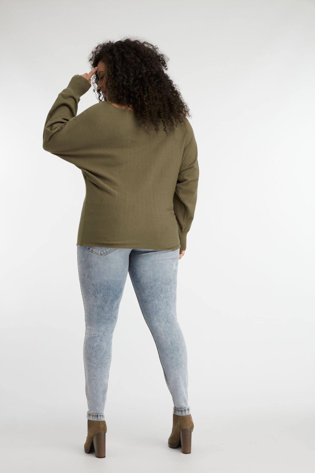 Pullover mit Fledermaus&auml;rmeln image number 4