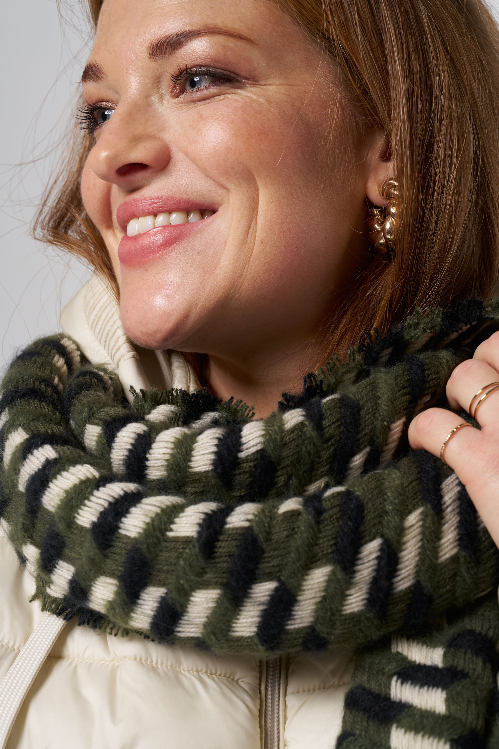 Schal mit Print image number 2