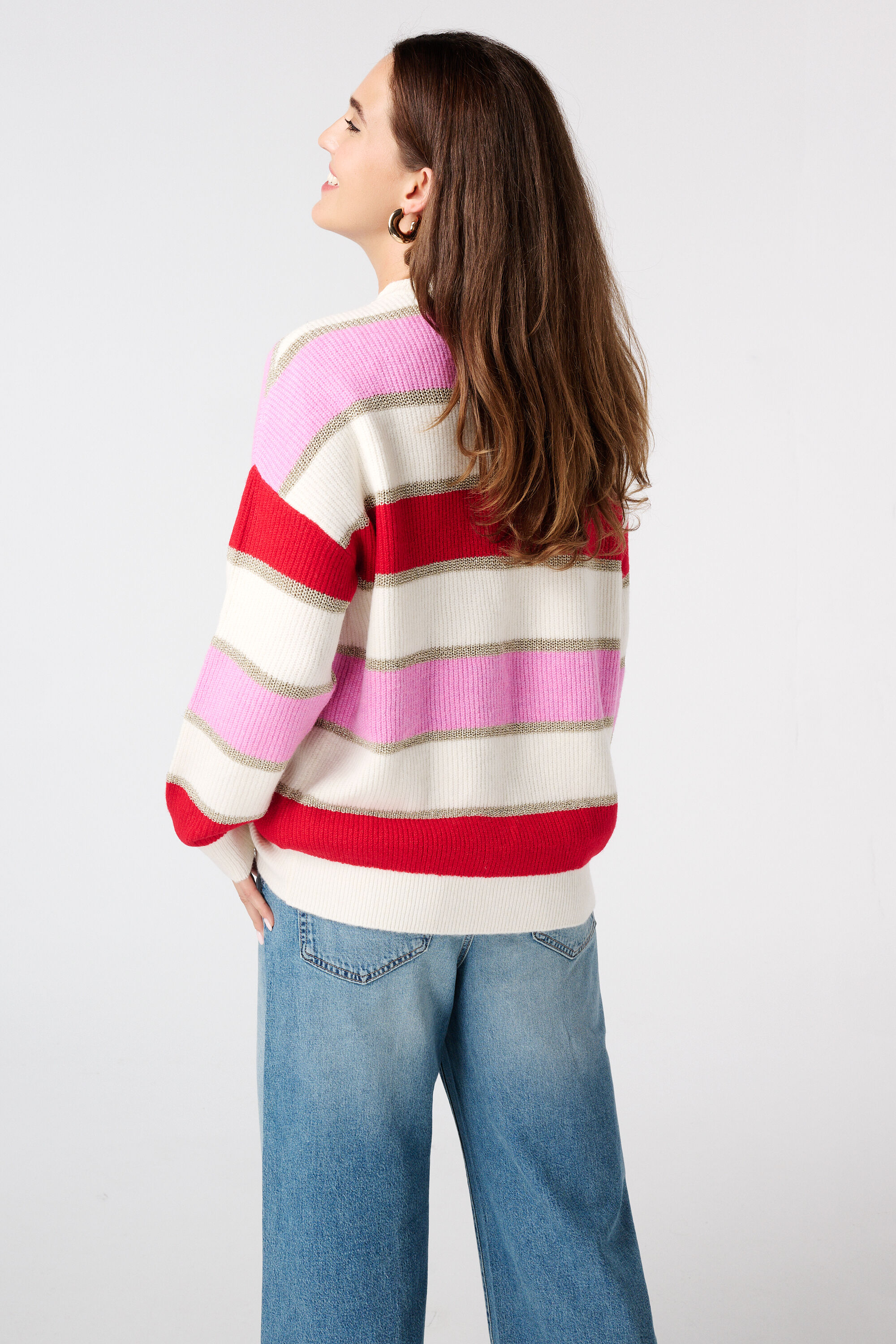 Gestreifter Pullover mit Lurex image number 3