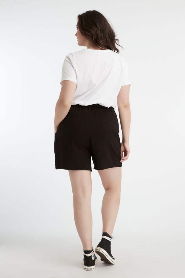 Viskose-Shorts mit Gürtel image number 4