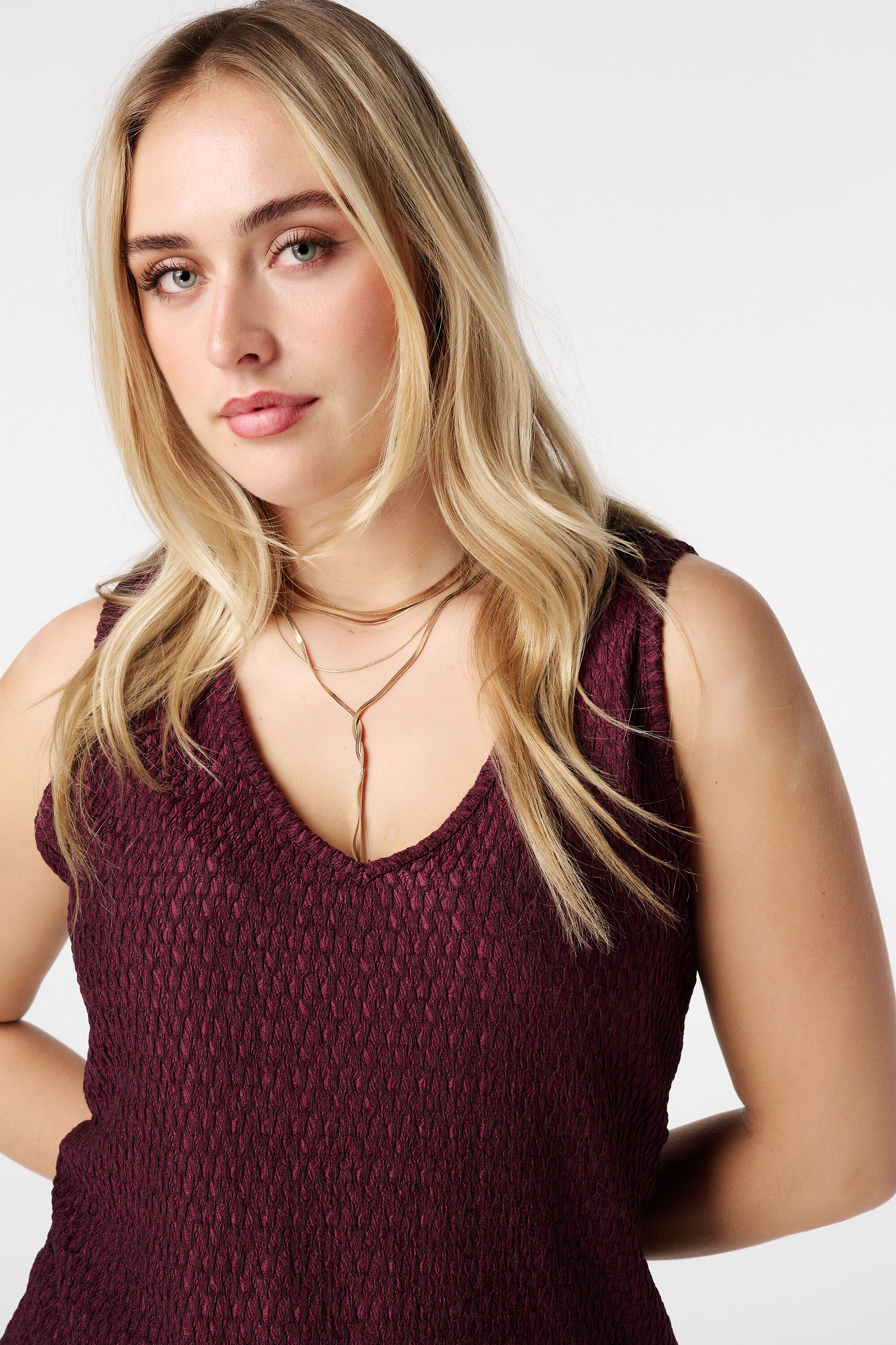 Sleeveless top with texture image number 4