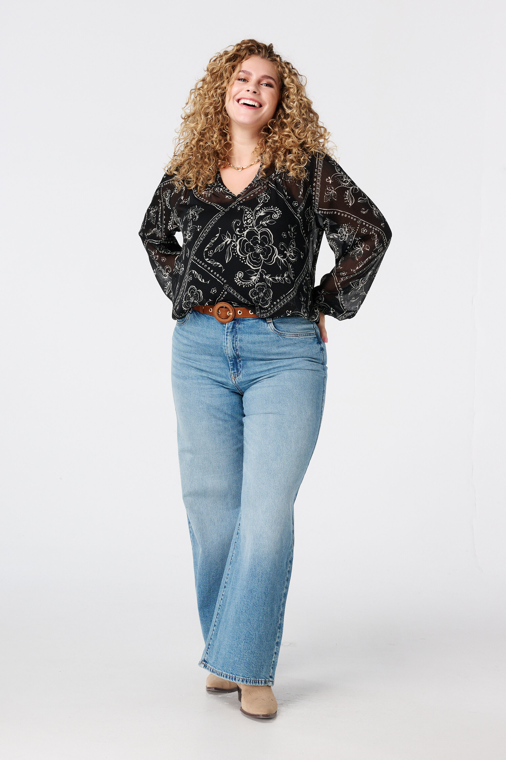 Transparente Bluse mit Print image number 5