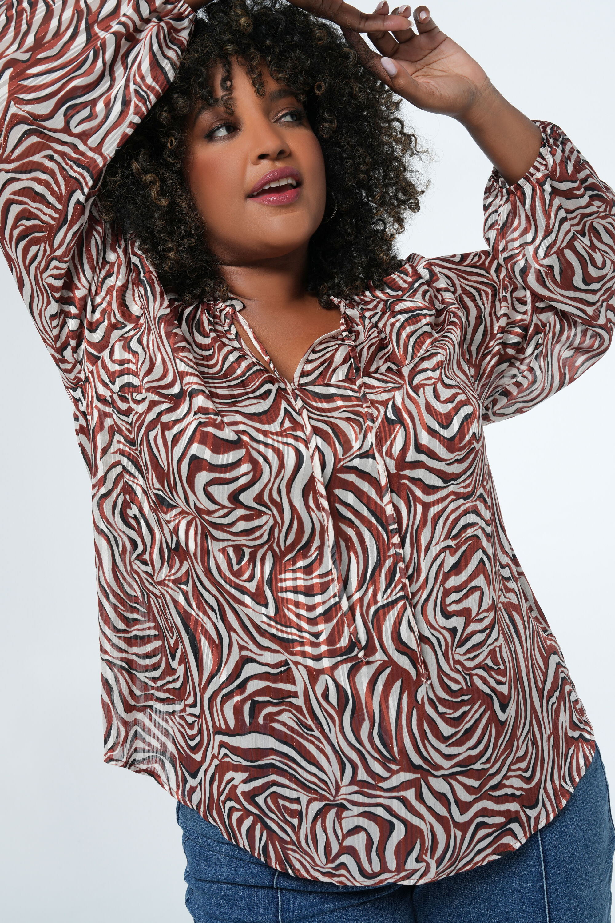 Bluse mit V-Ausschnitt image number 5