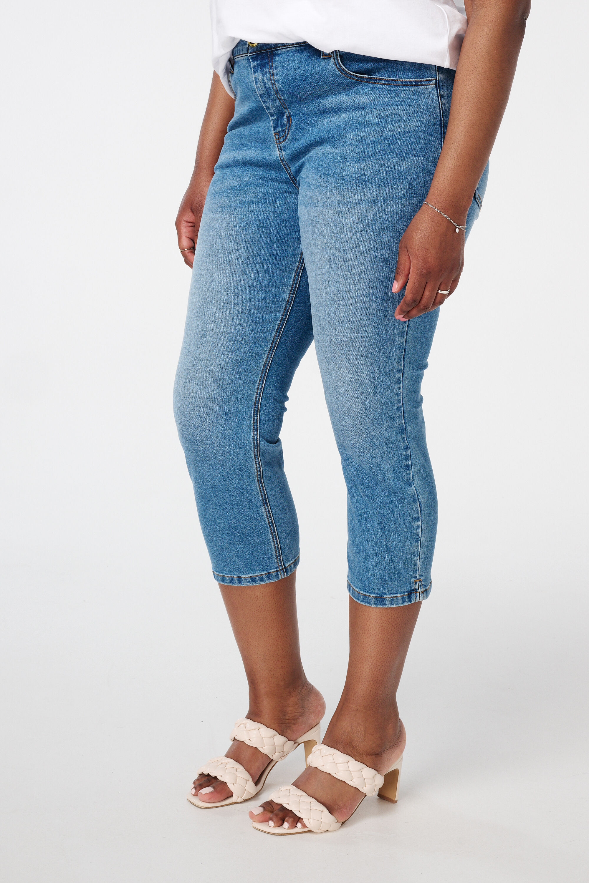 Capri-Jeans mit Stretch image number 5