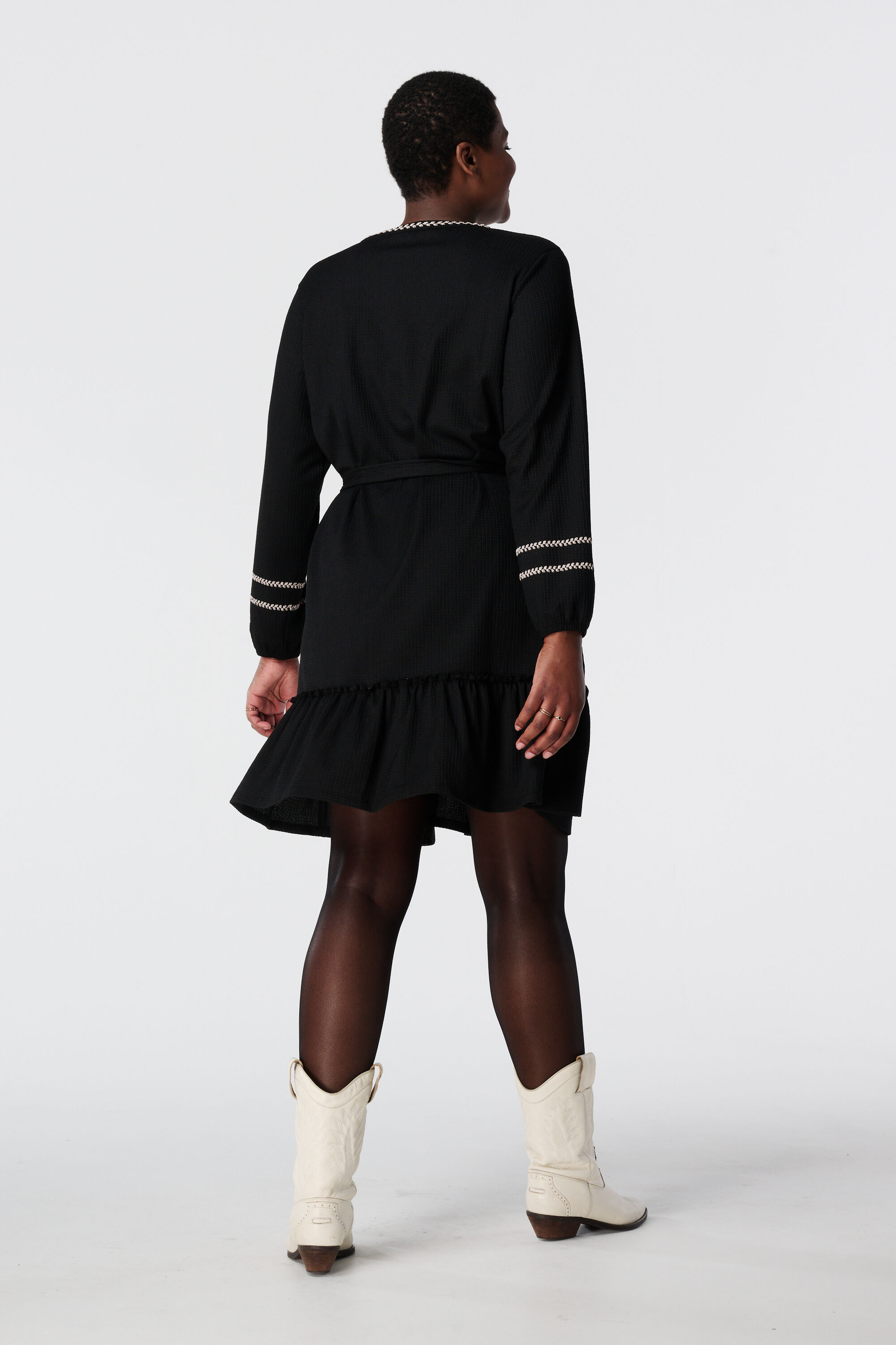 Strukturiertes Kleid mit Kontrast image number 3