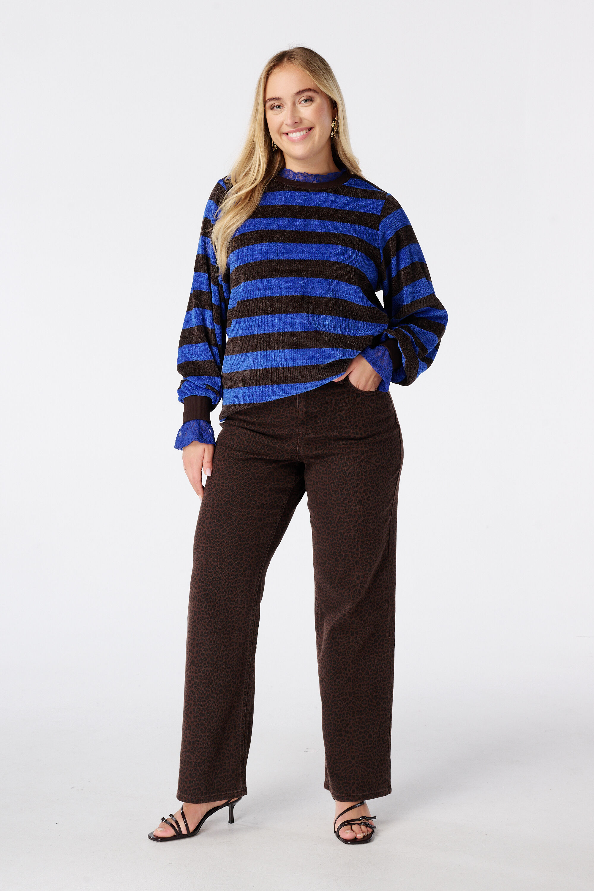 Gestreifter Pullover image number 5