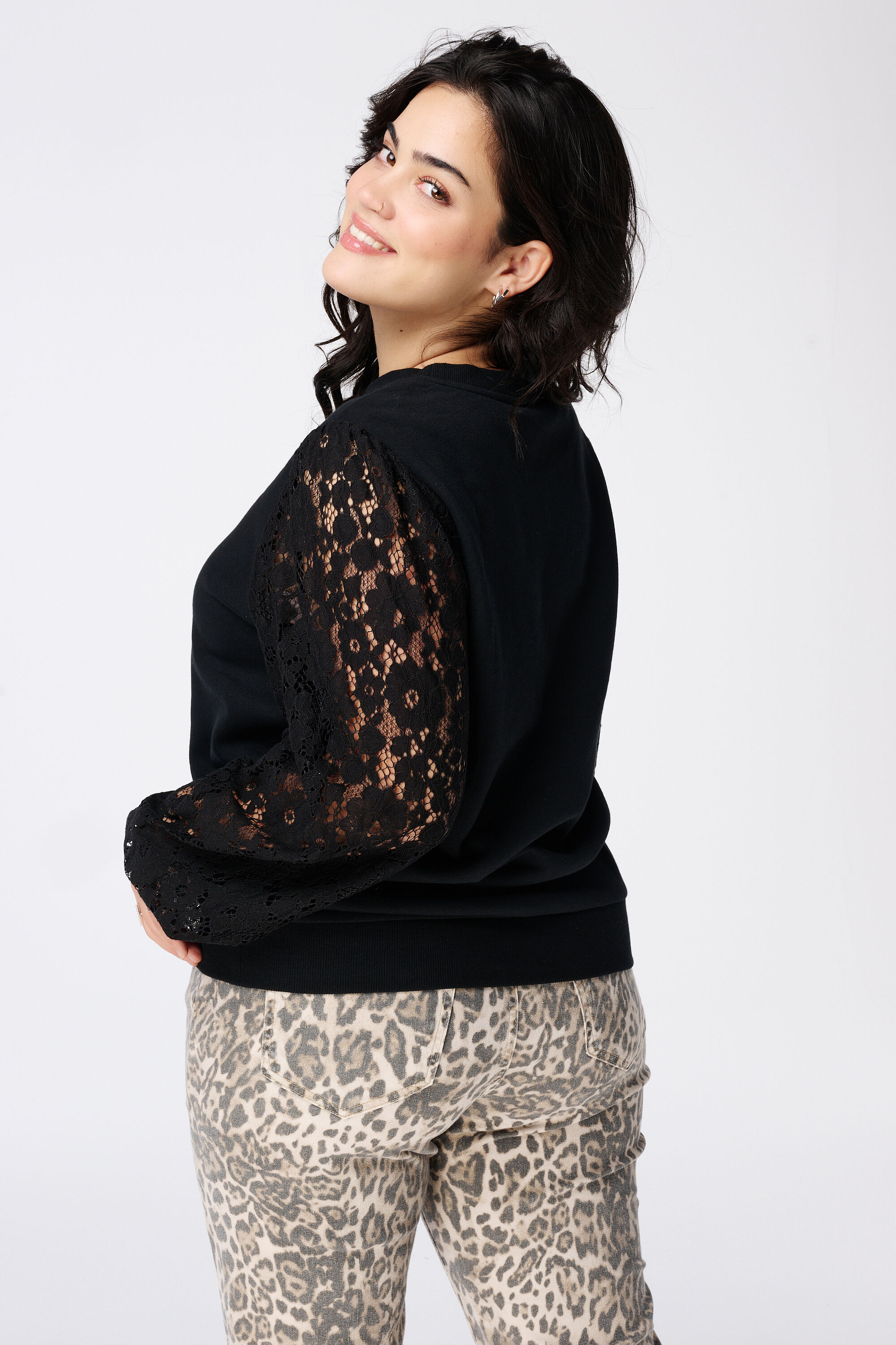 Top mit Spitzen&auml;rmeln image number 3