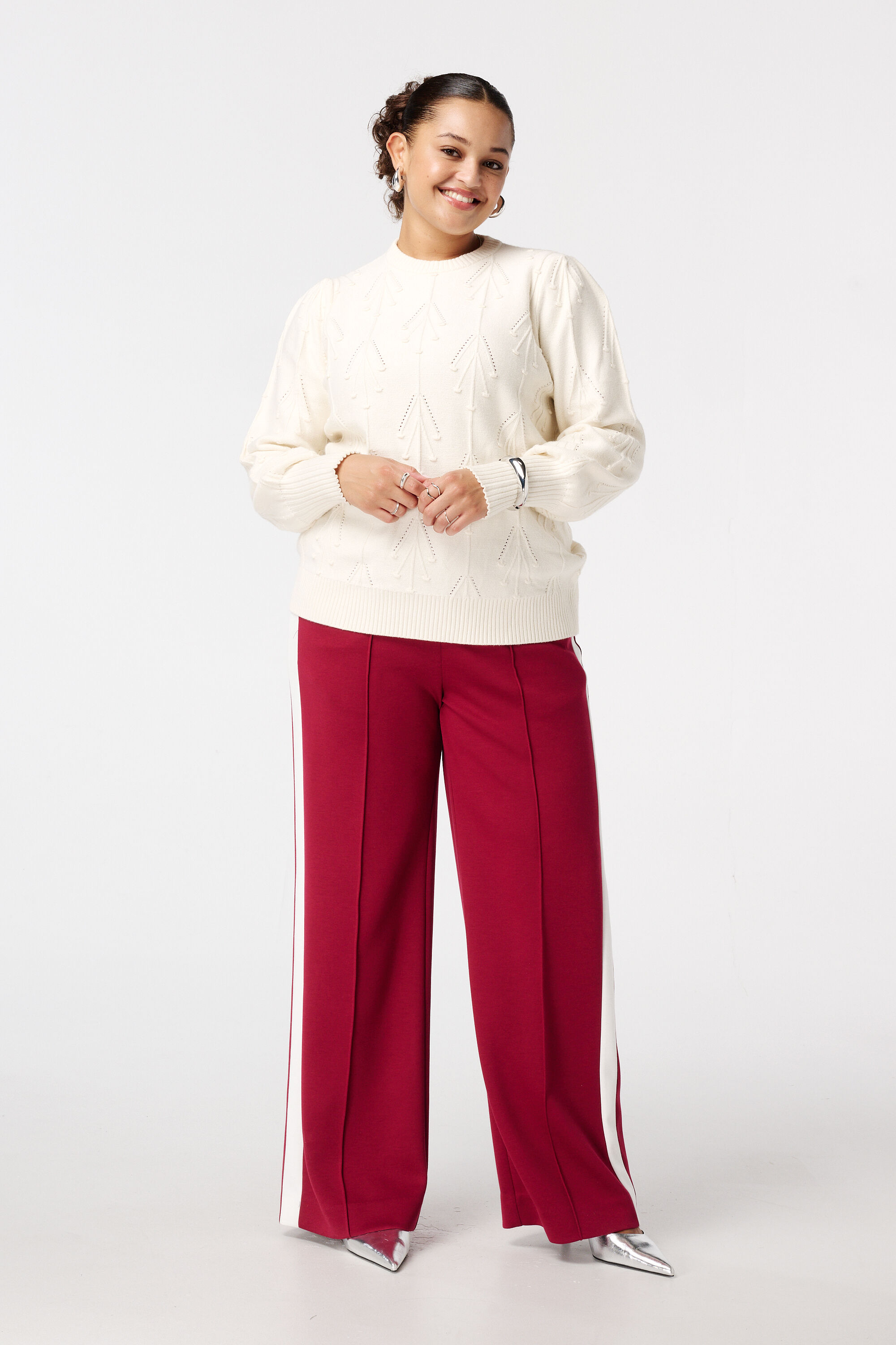 Pullover mit gesticktem Aufdruck image number 5