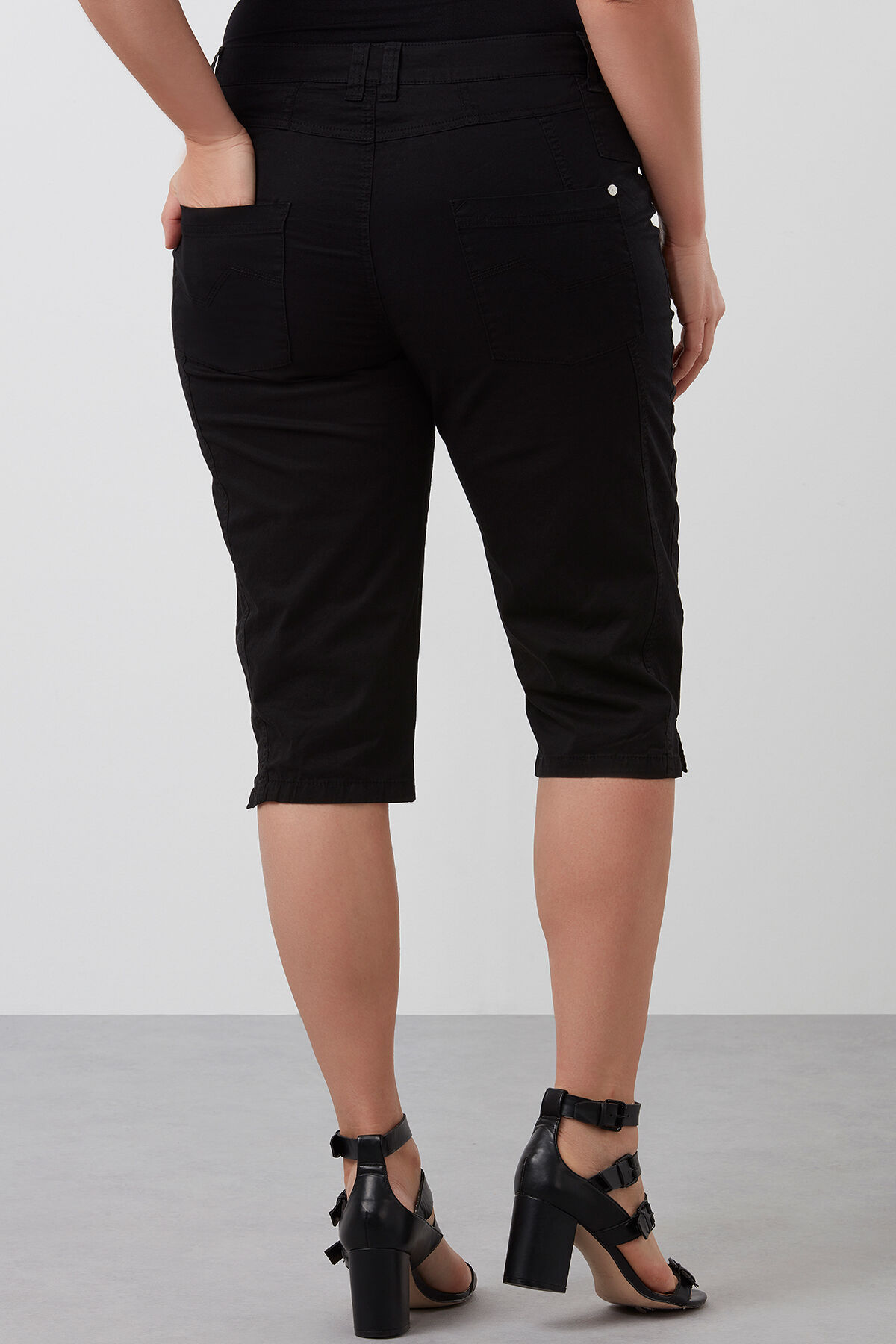 Capri-Hose aus Baumwolle image number 3