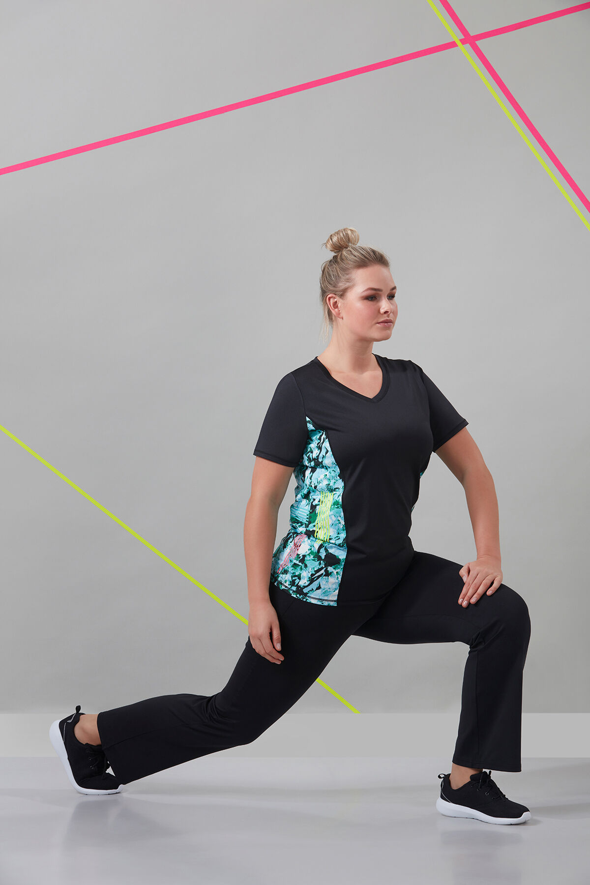 Sport-Top mit Grafik-Print image number 3