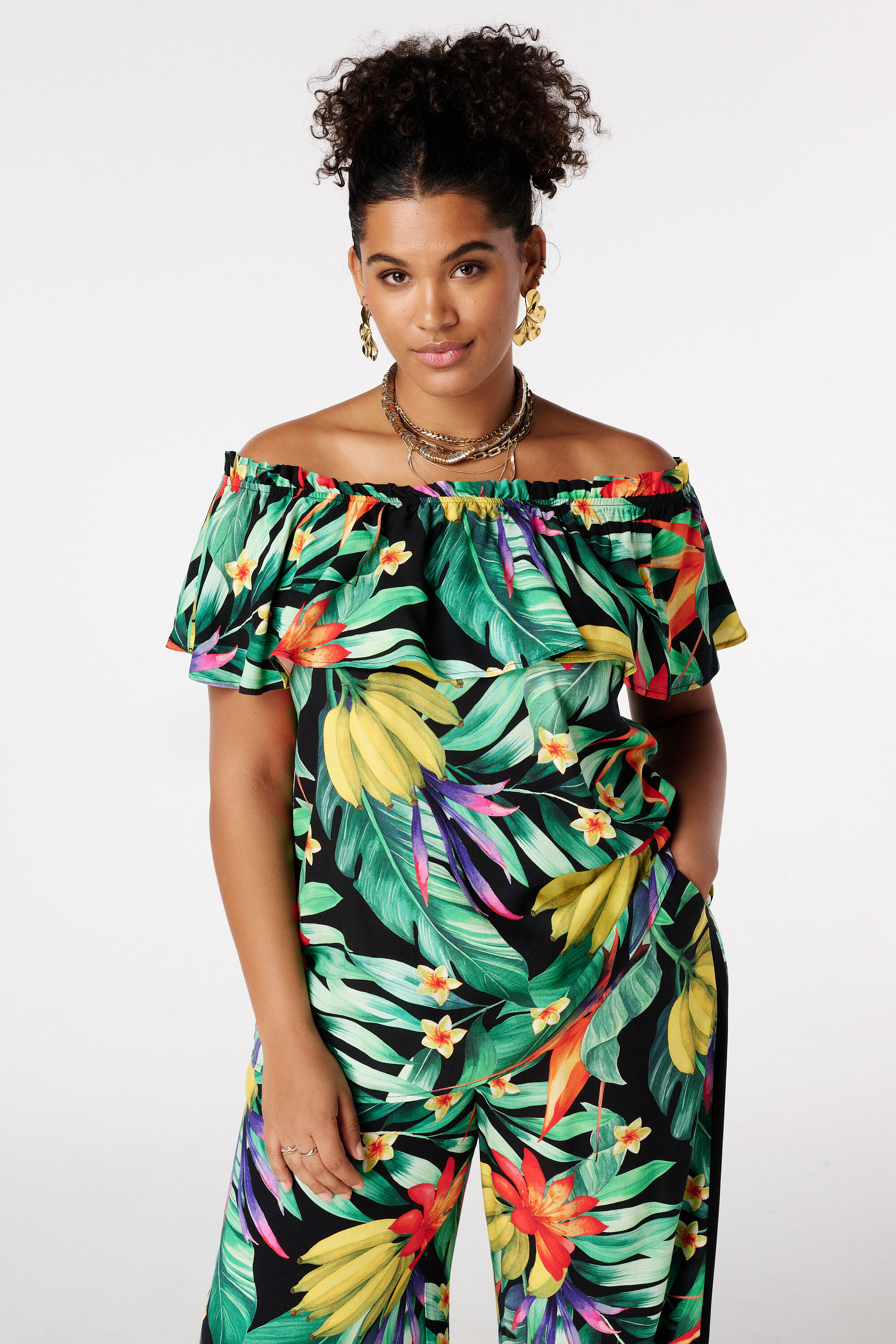 Off Shoulder Bluse