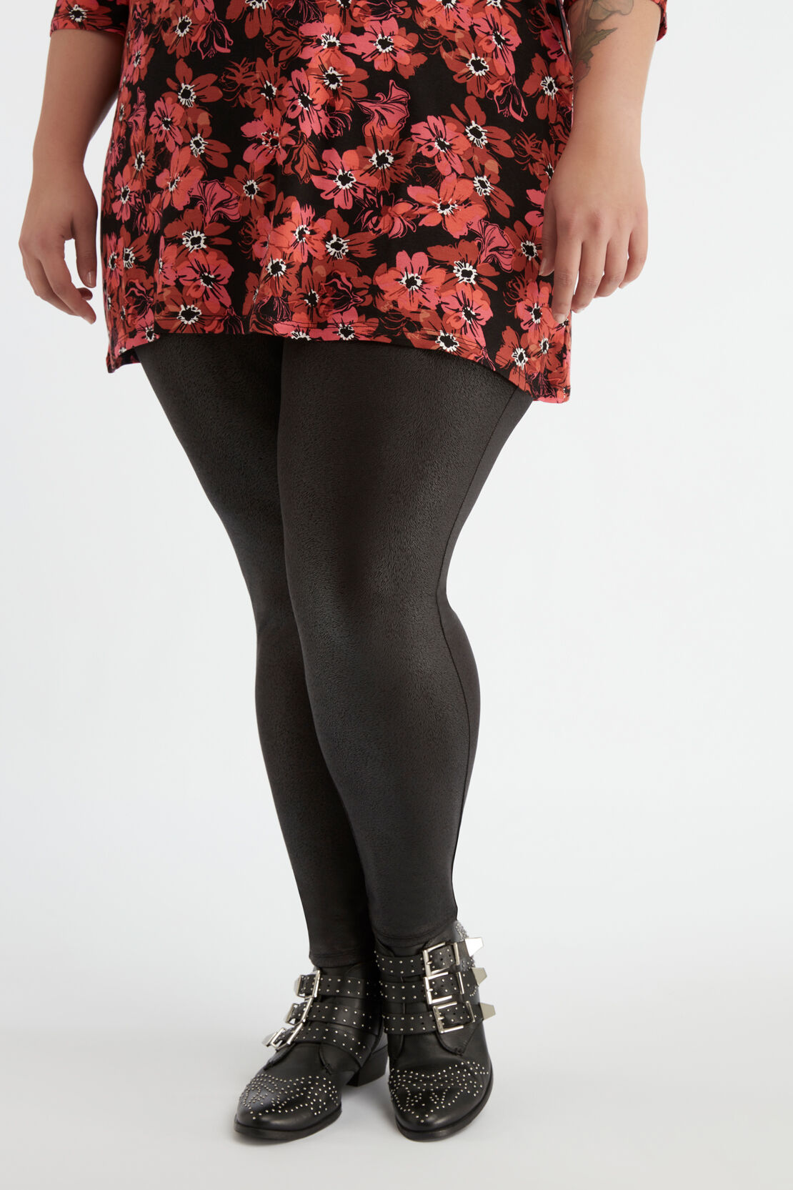 Leggings mit Animal-Print-Beschichtung image number 5