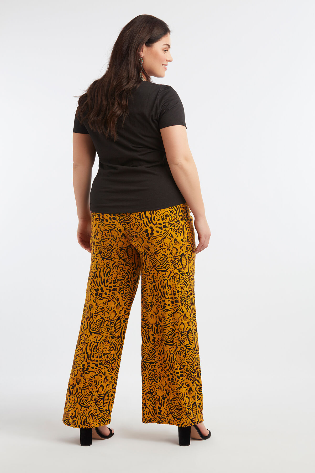 Wide-leg Hose mit Allover-Print  image number 5