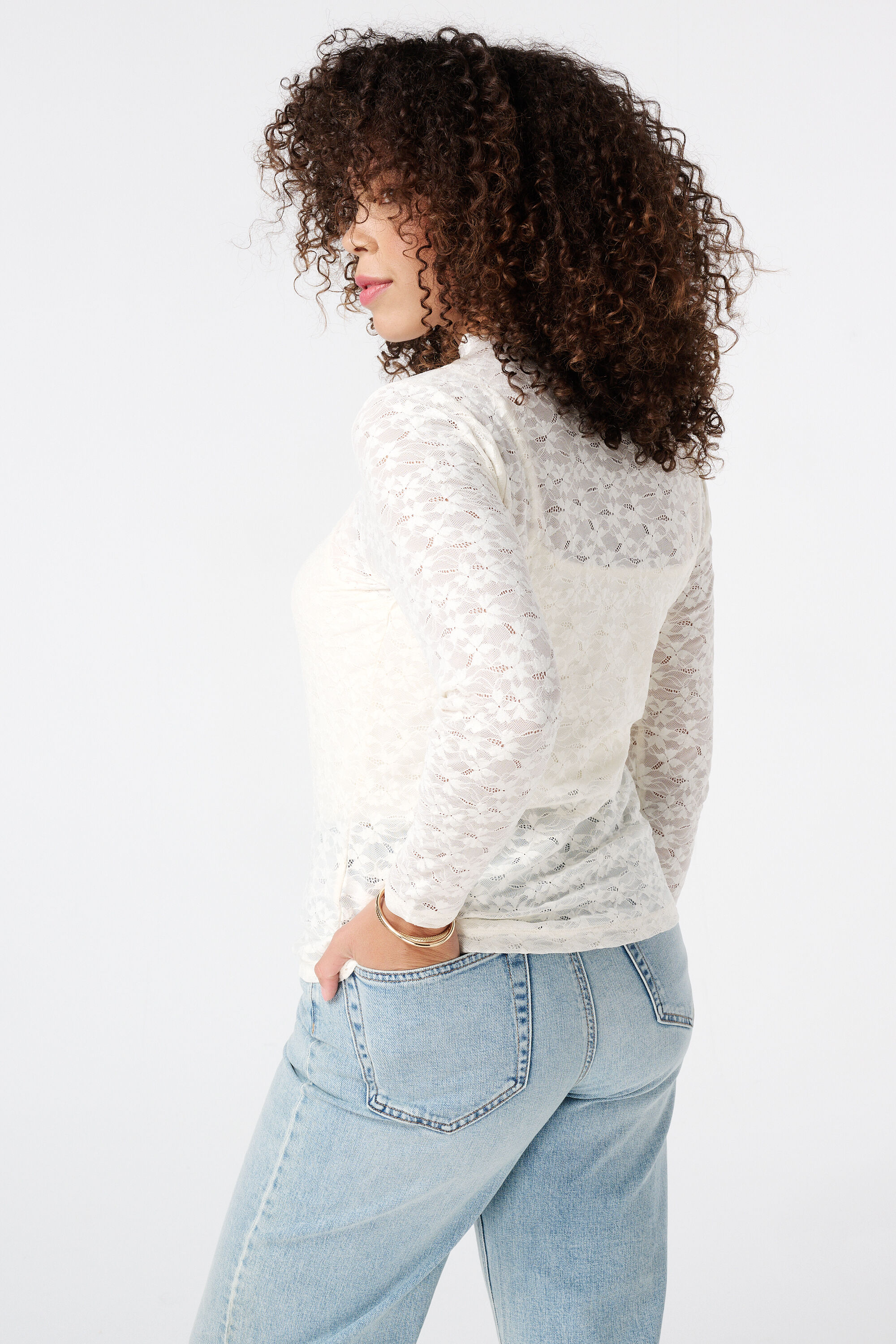 Spitzen-Oberteil mit geschlossenem Kragen image number 3