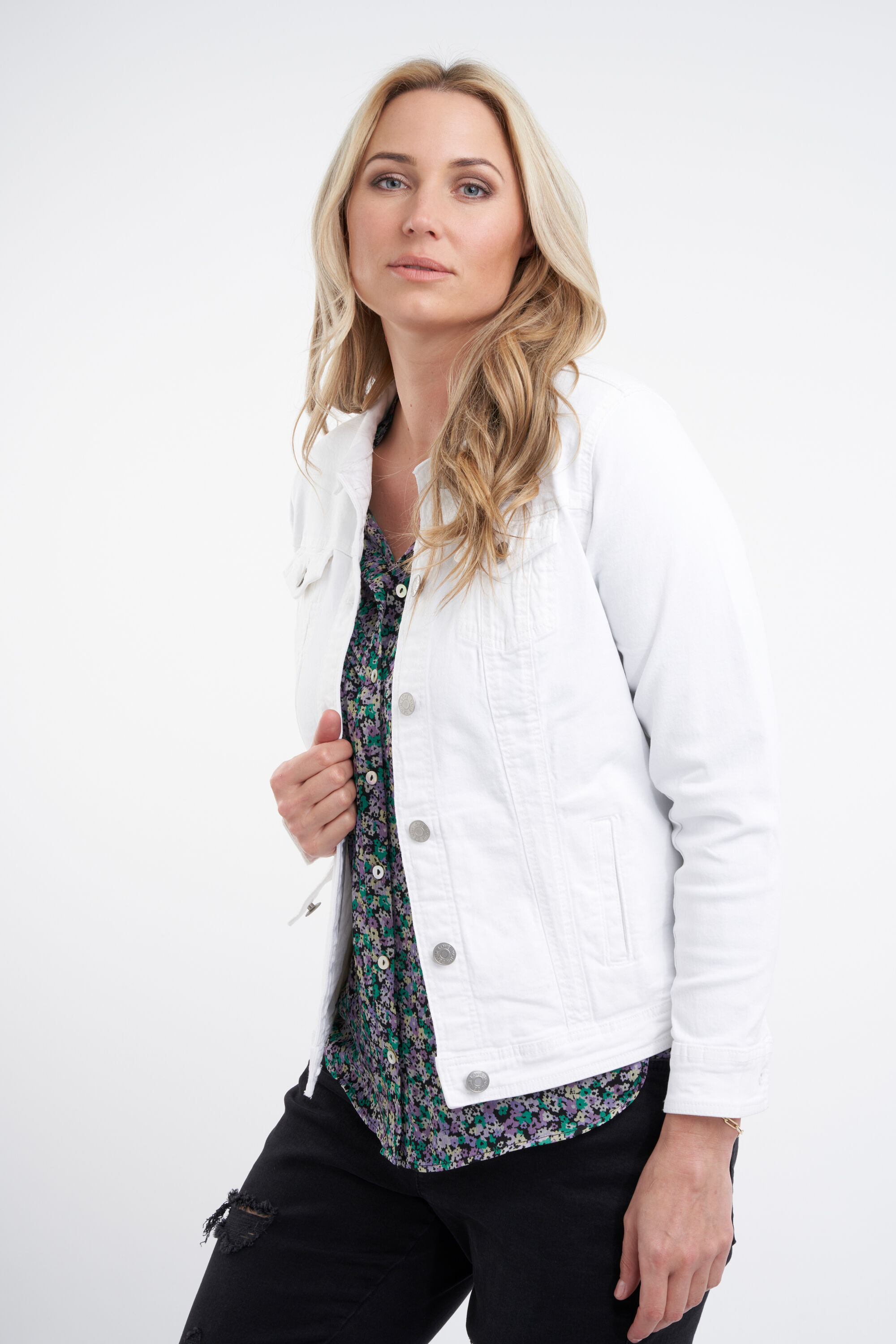 Jeansjacke image number 6