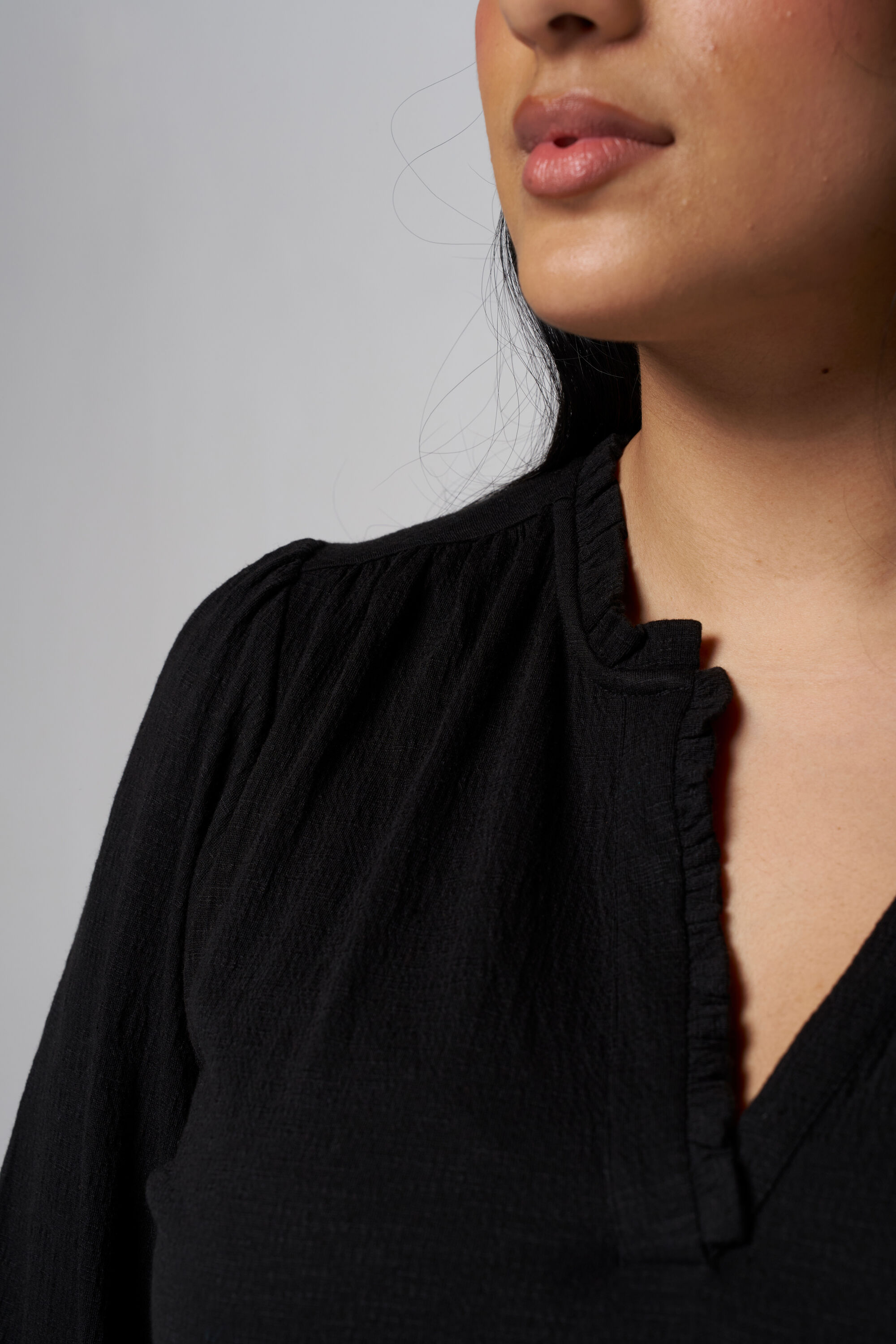 Top mit V-Ausschnitt image number 4