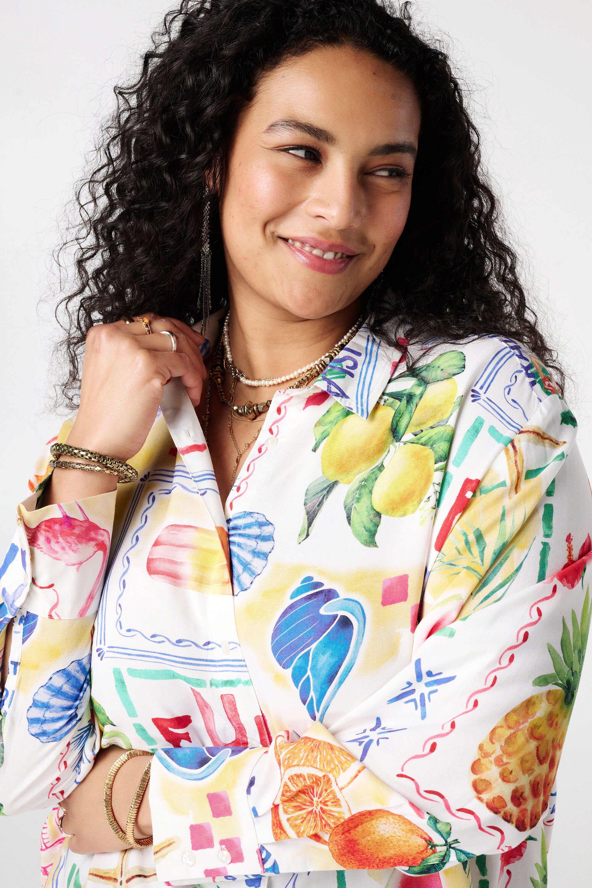 Bluse mit tropischem Print image number 4