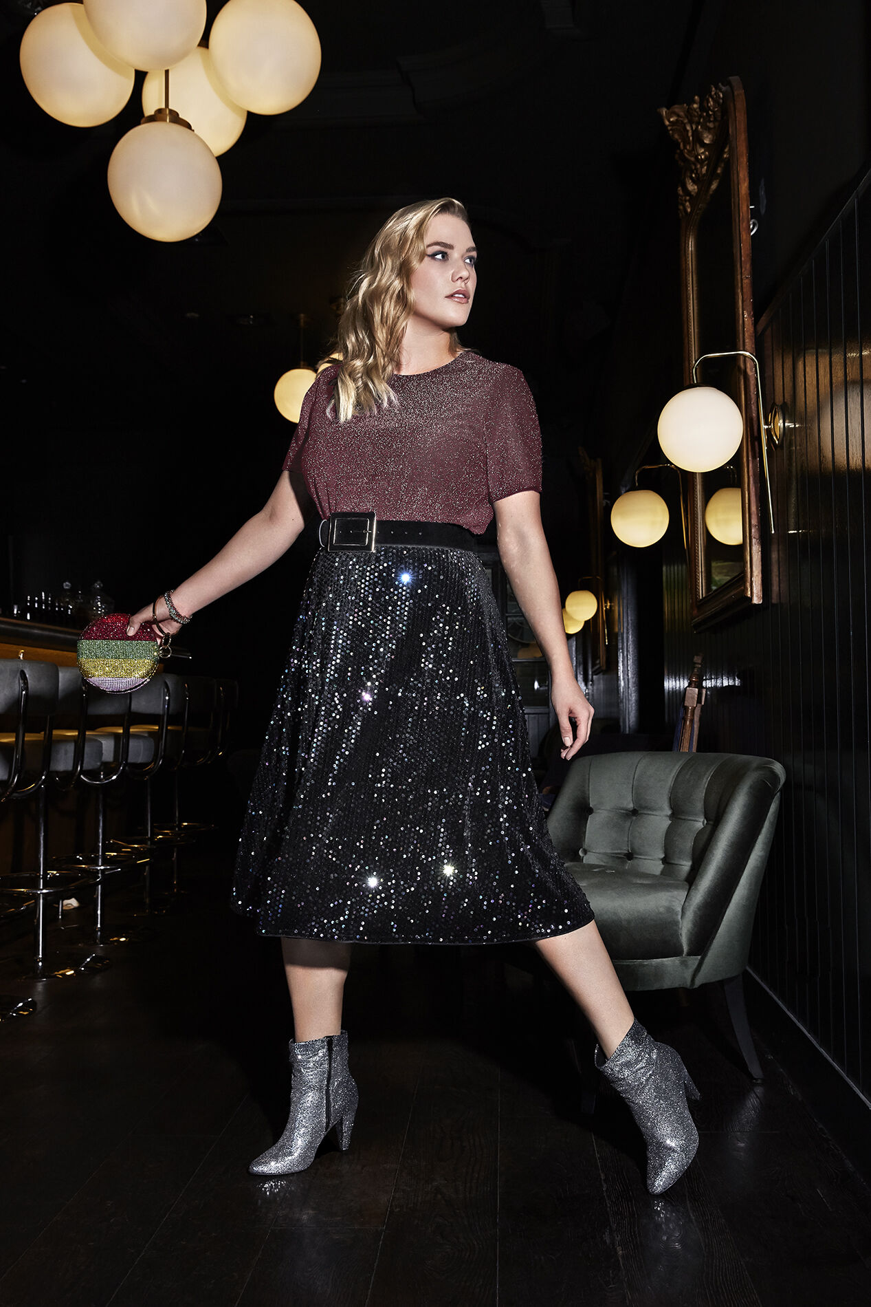 Langer Glitzer-Rock mit Pailletten image number 6