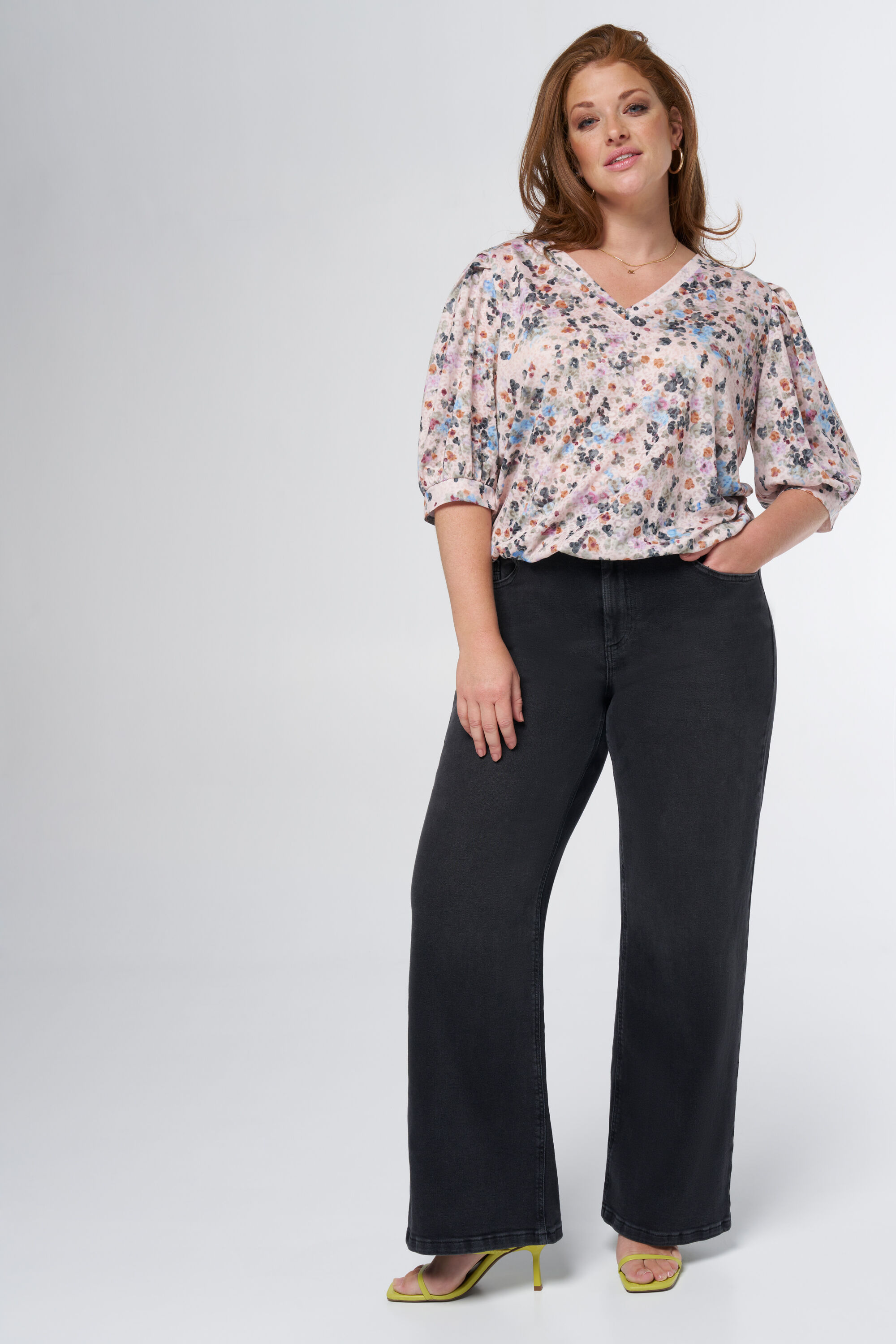 Top mit V-Ausschnitt und Print  image number 5