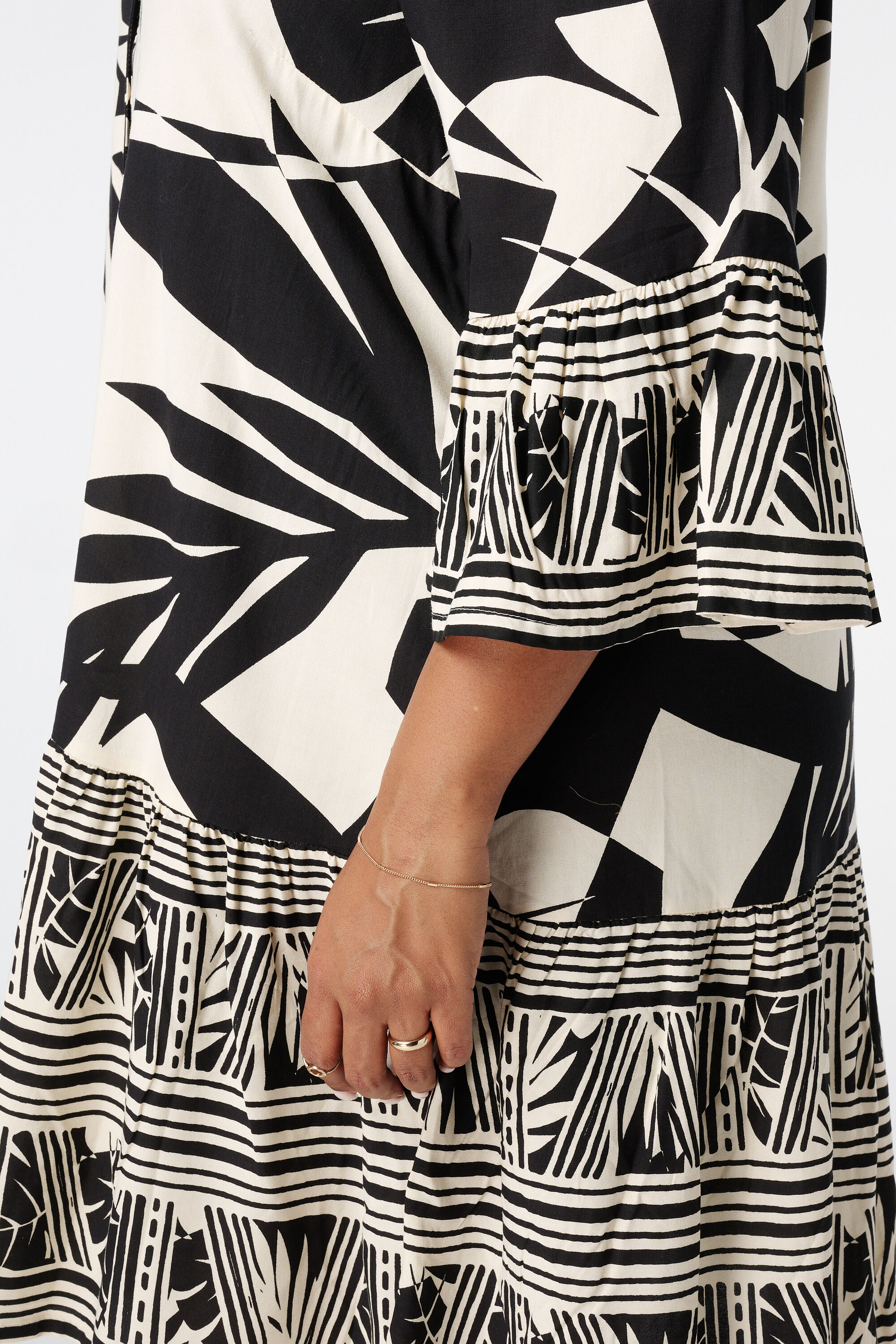 Leichtes Kleid mit Print  image number 4