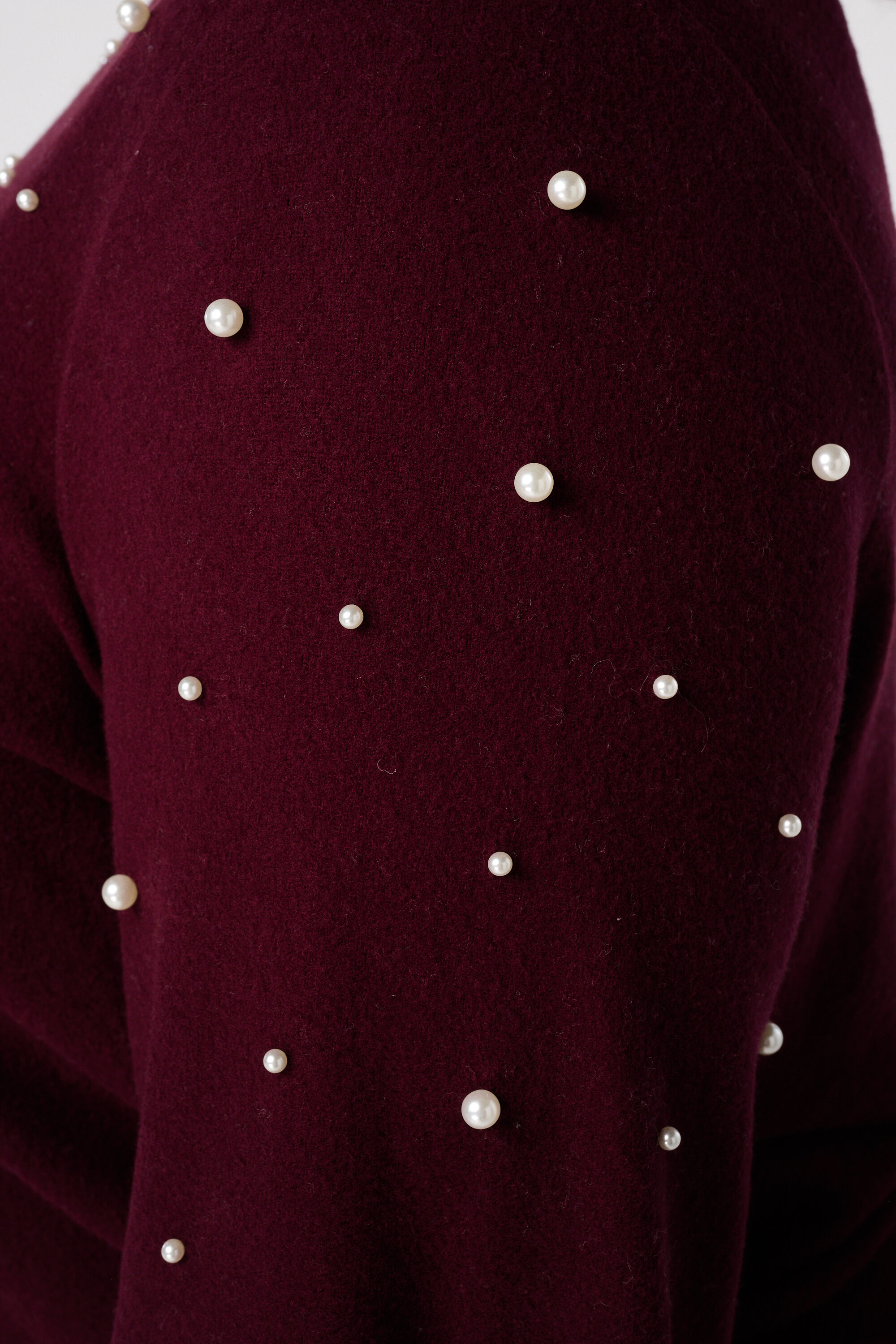 Brushed Sweater mit Perlenaufdruck image number 6