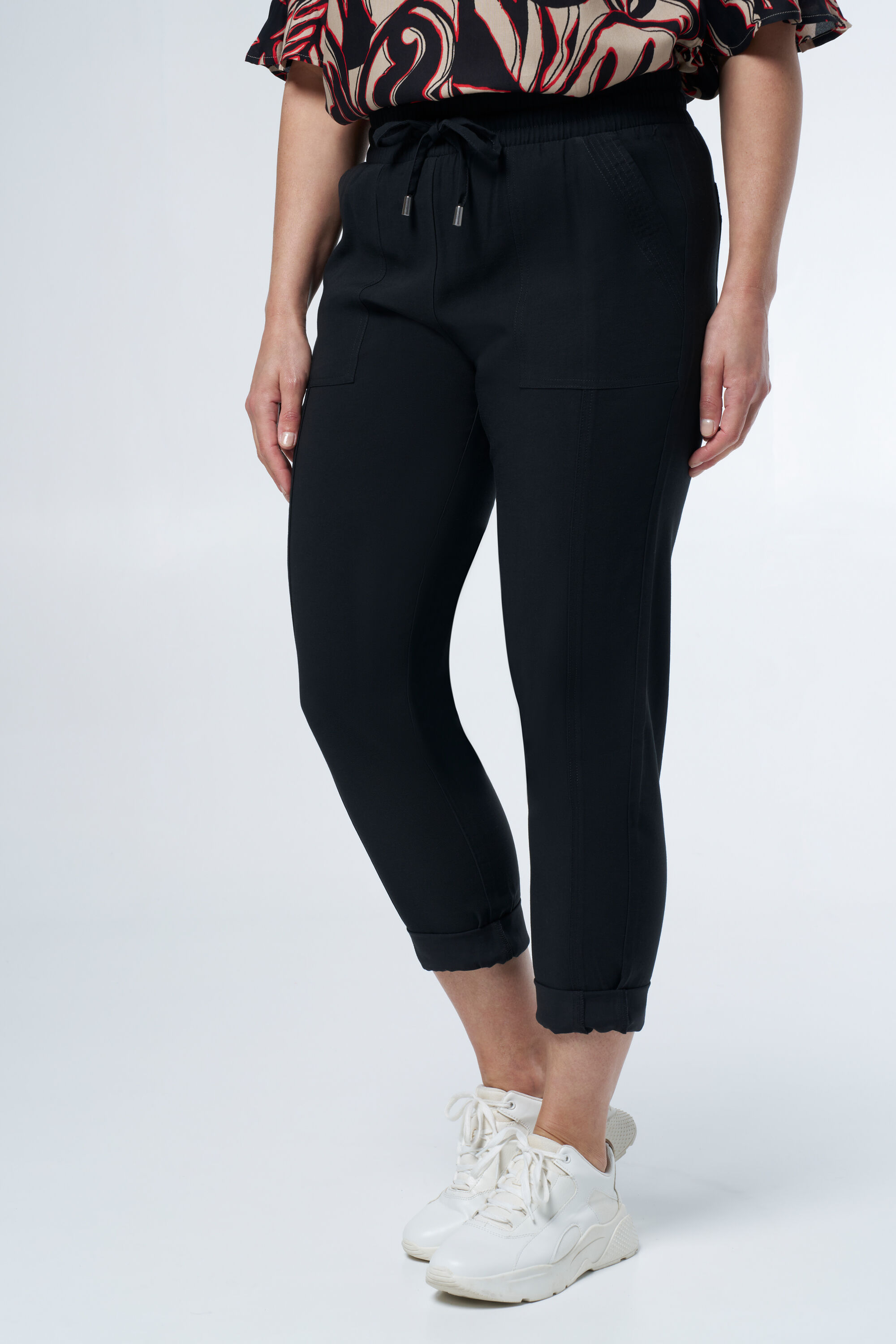 Hose mit Tunnelzug  image number 5