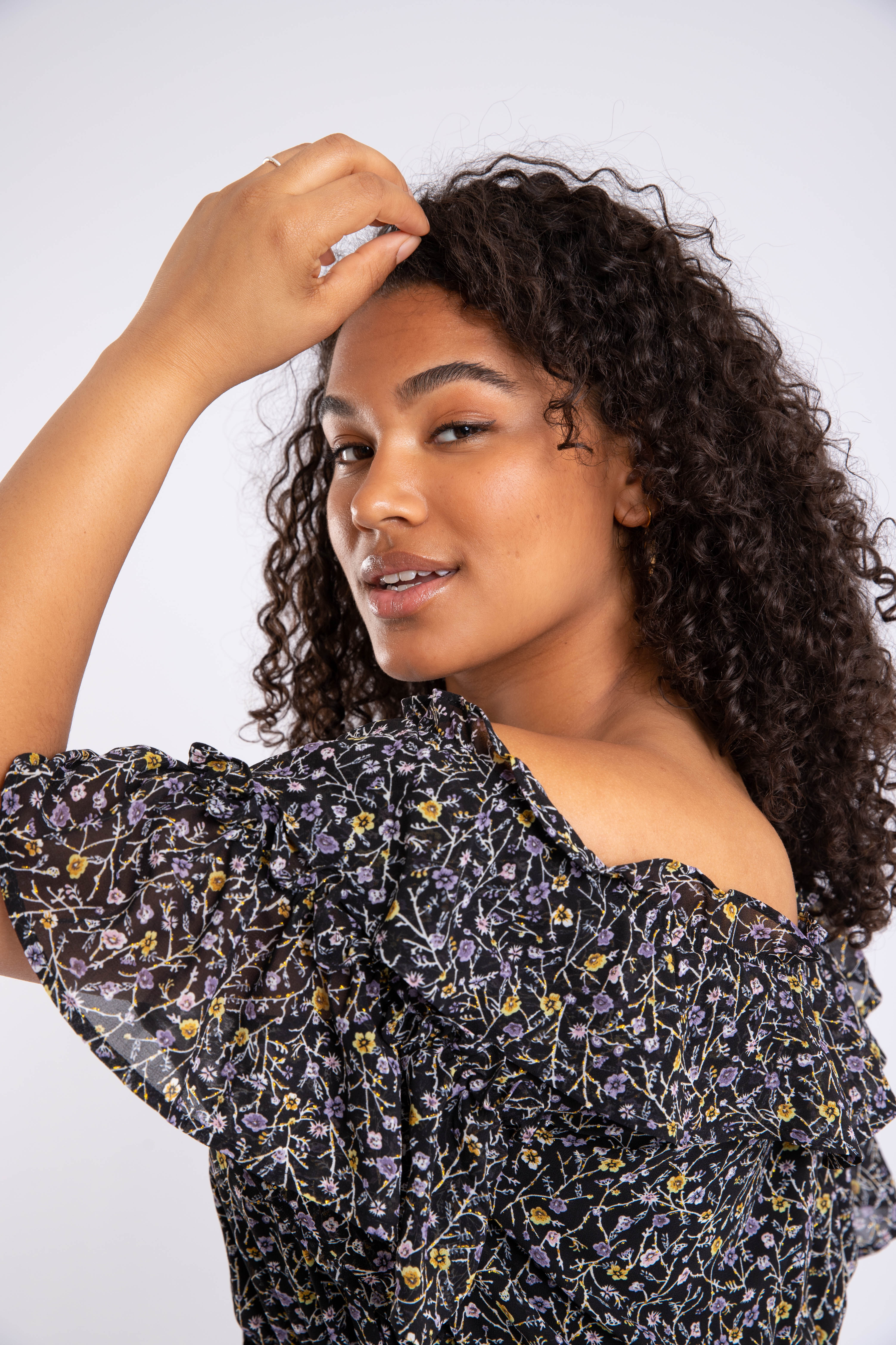 Schulterfreies Top mit Print image number 5