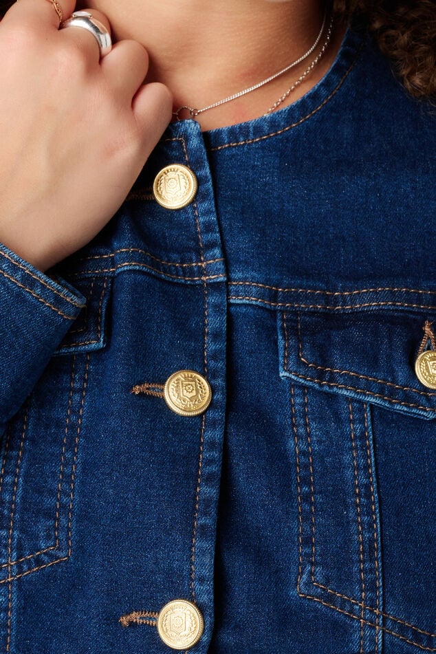 Taillierte Jeansjacke image number 6