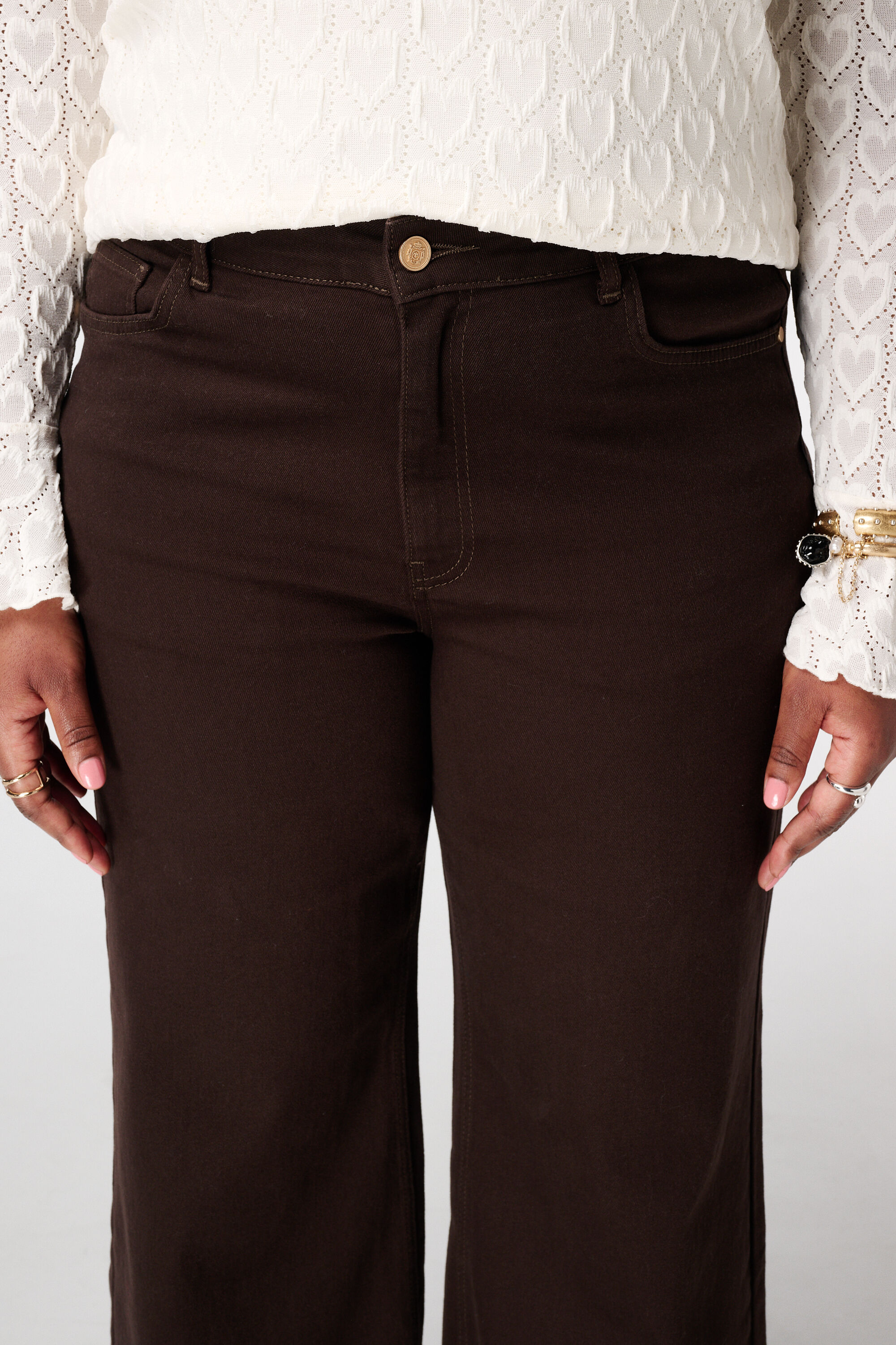 Jeans mit weitem Bein und hoher Taille image number 4