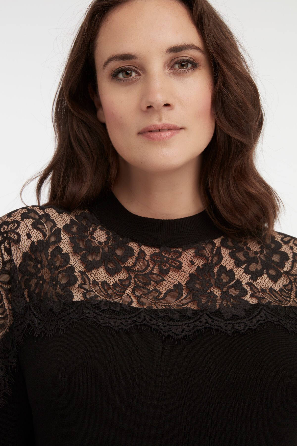 Pullover mit Spitze image number 4