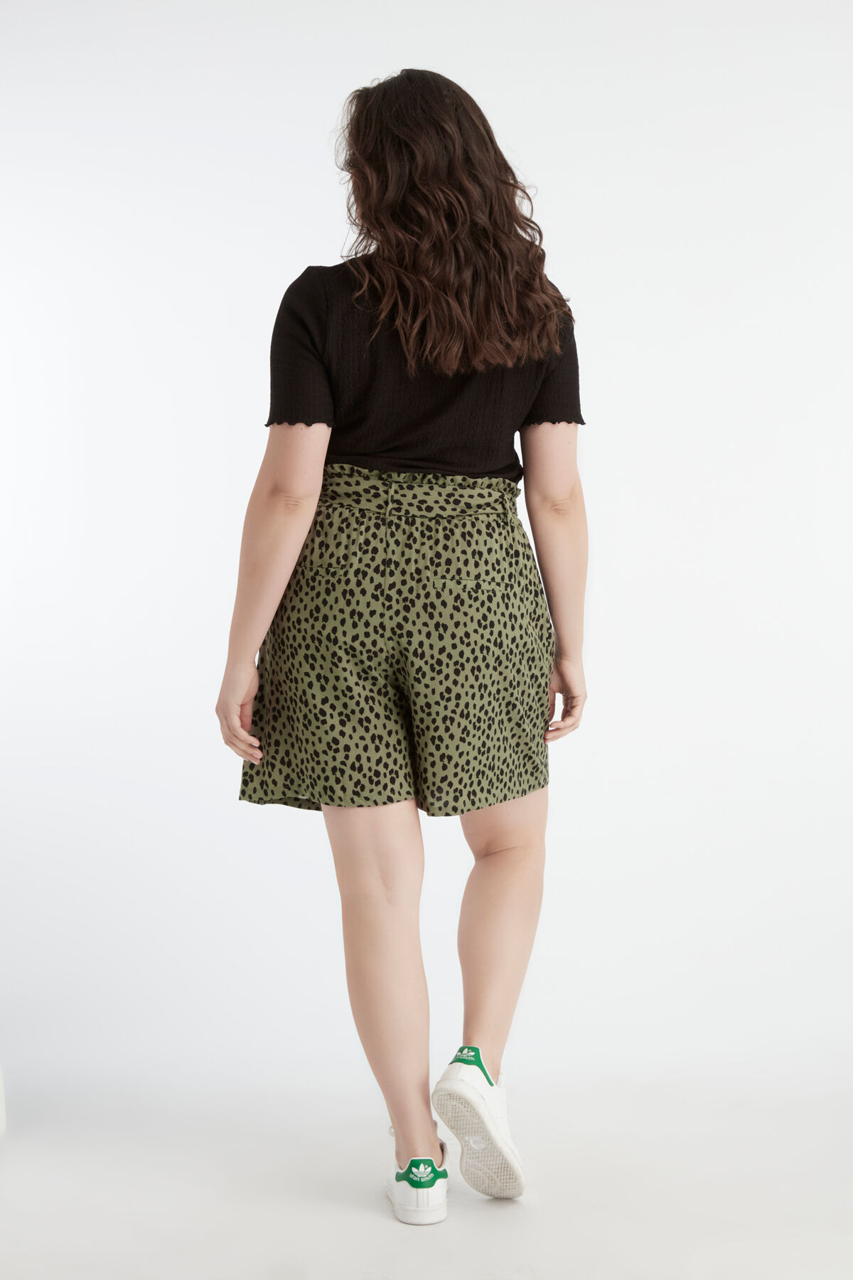 Viskose-Shorts mit Print image number 4