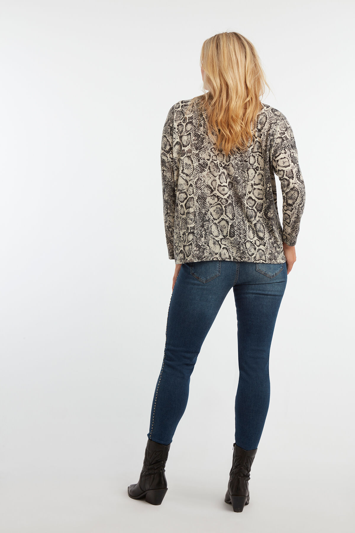 D&uuml;nnes Sweatshirt image number 4