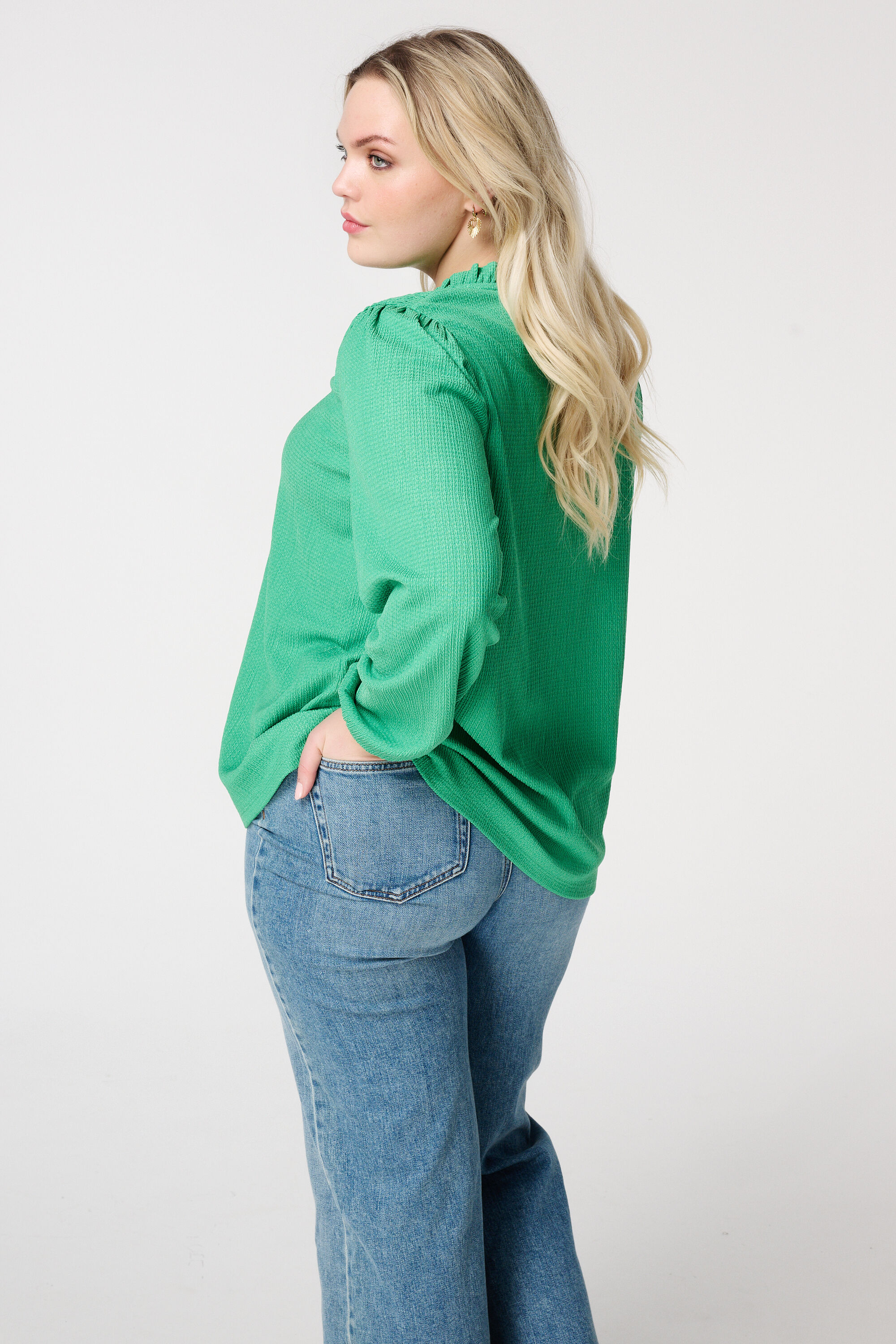 Strukturiertes Oberteil mit R&uuml;schen image number 3