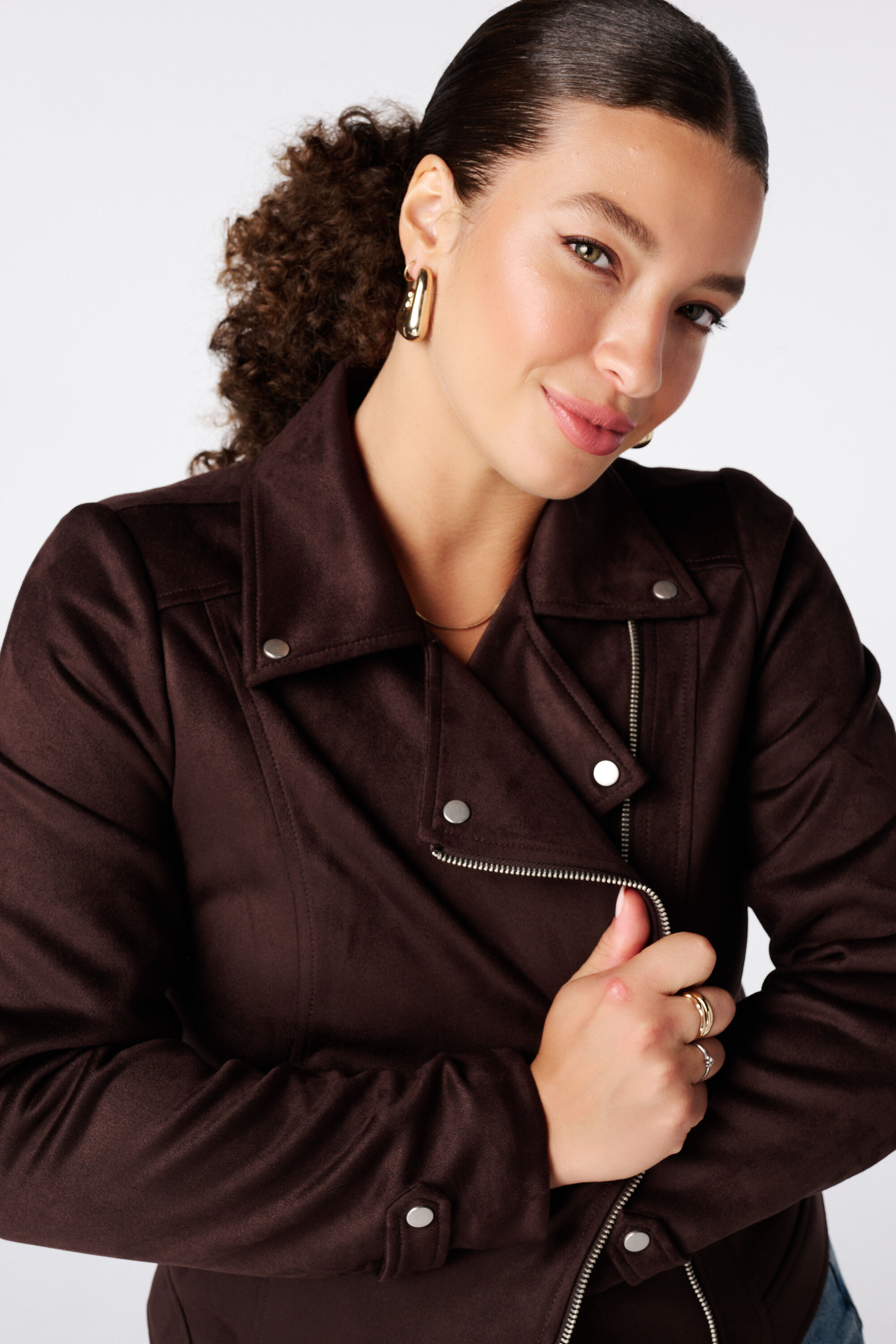 Bikerjacke aus Velourslederimitat image number 4