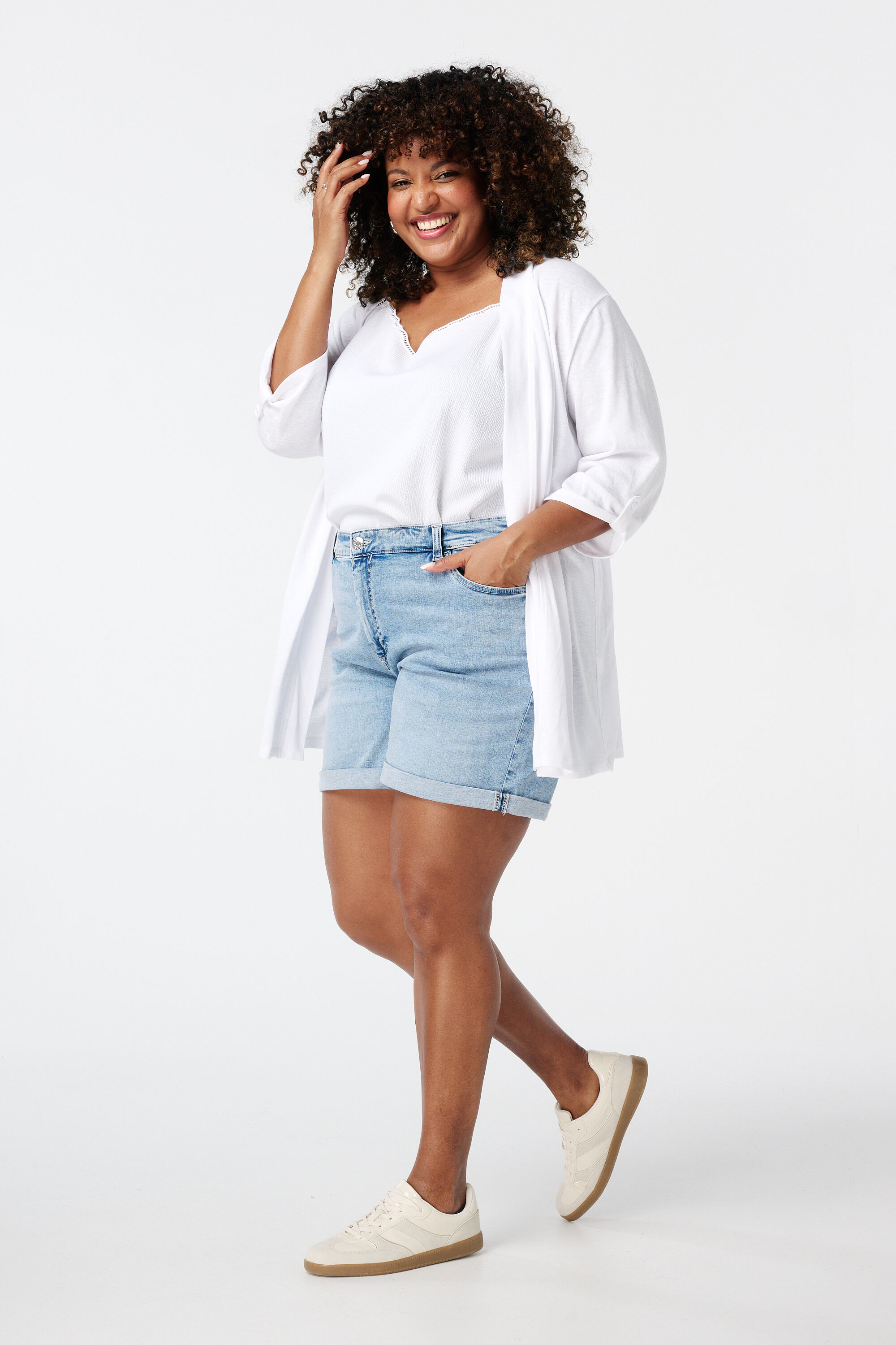 Cardigan mit Dreiviertel&auml;rmeln image number 5