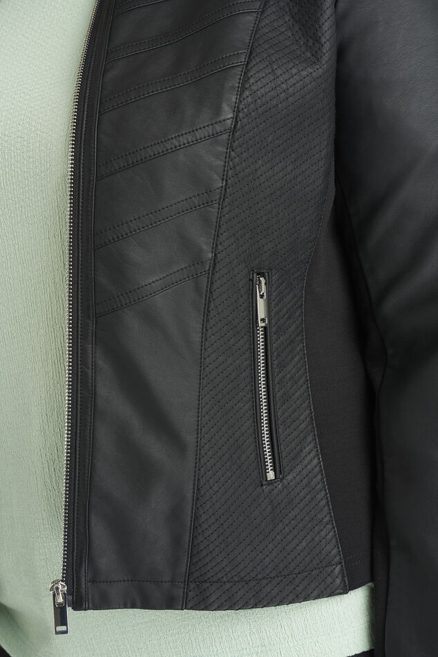 Biker-Jacke aus Kunstleder mit rundem Kragen image number 4