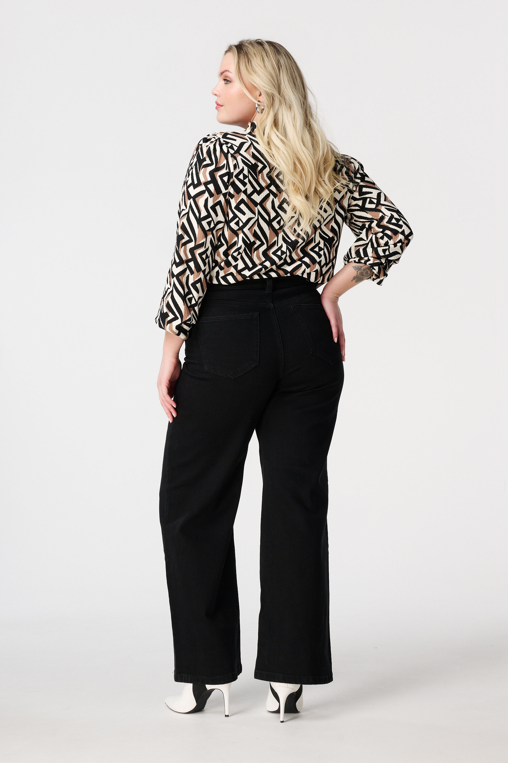 Loose-Leg-Jeans IVY  image number 3