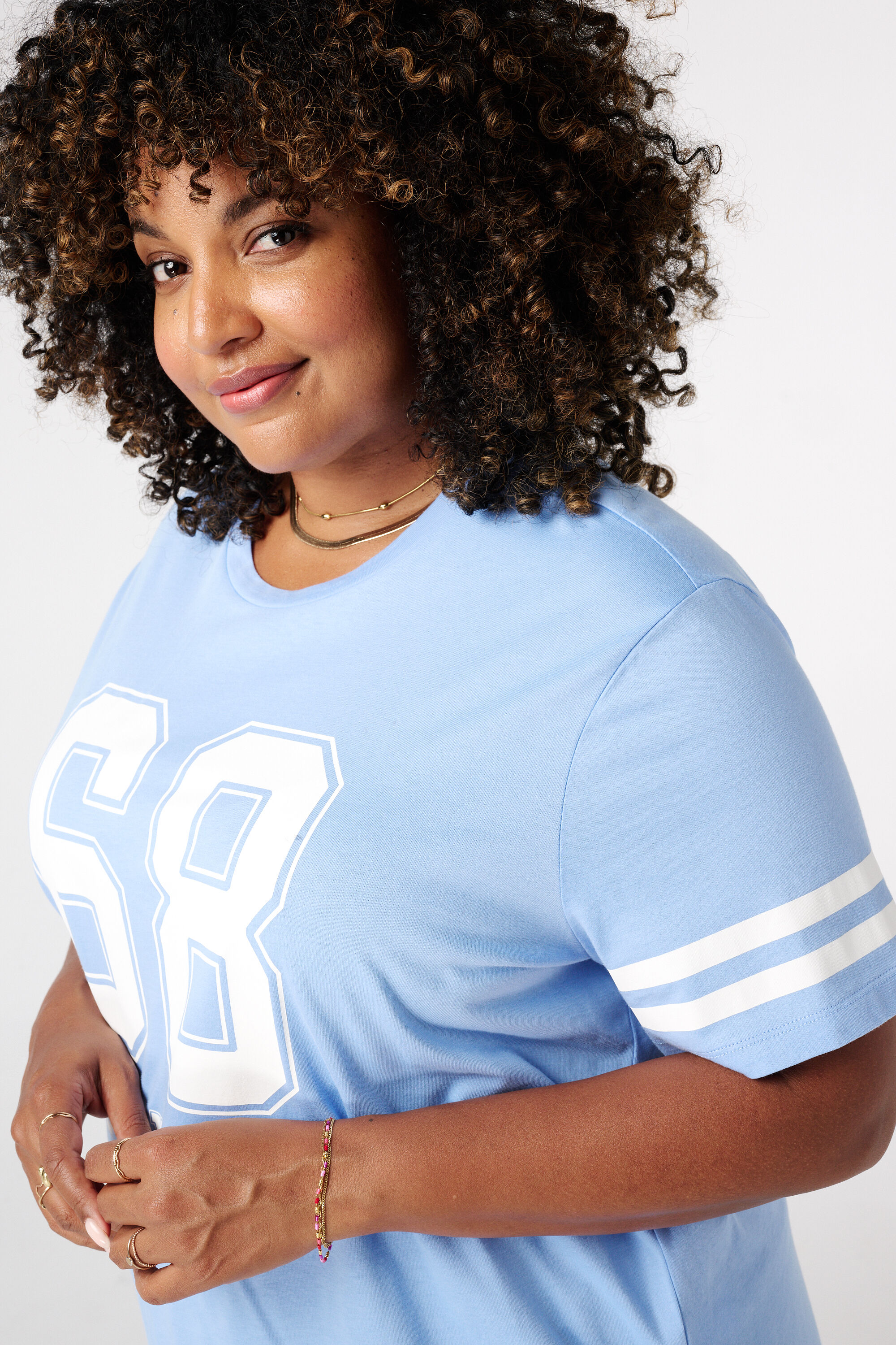 T-Shirt mit Text-Print  image number 4